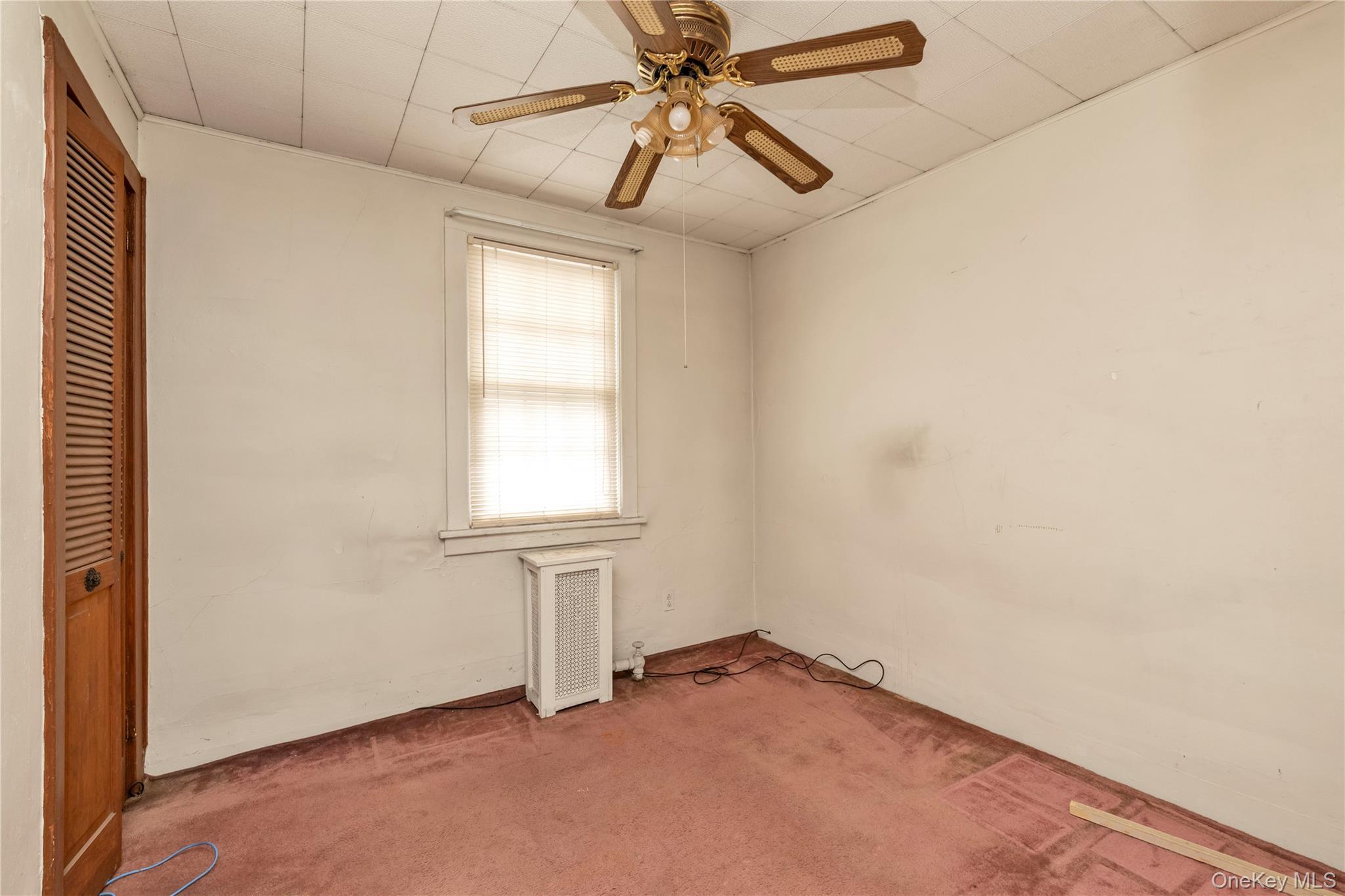 Single Family Putnam  Nassau County, NY 11563, MLS-962060-12