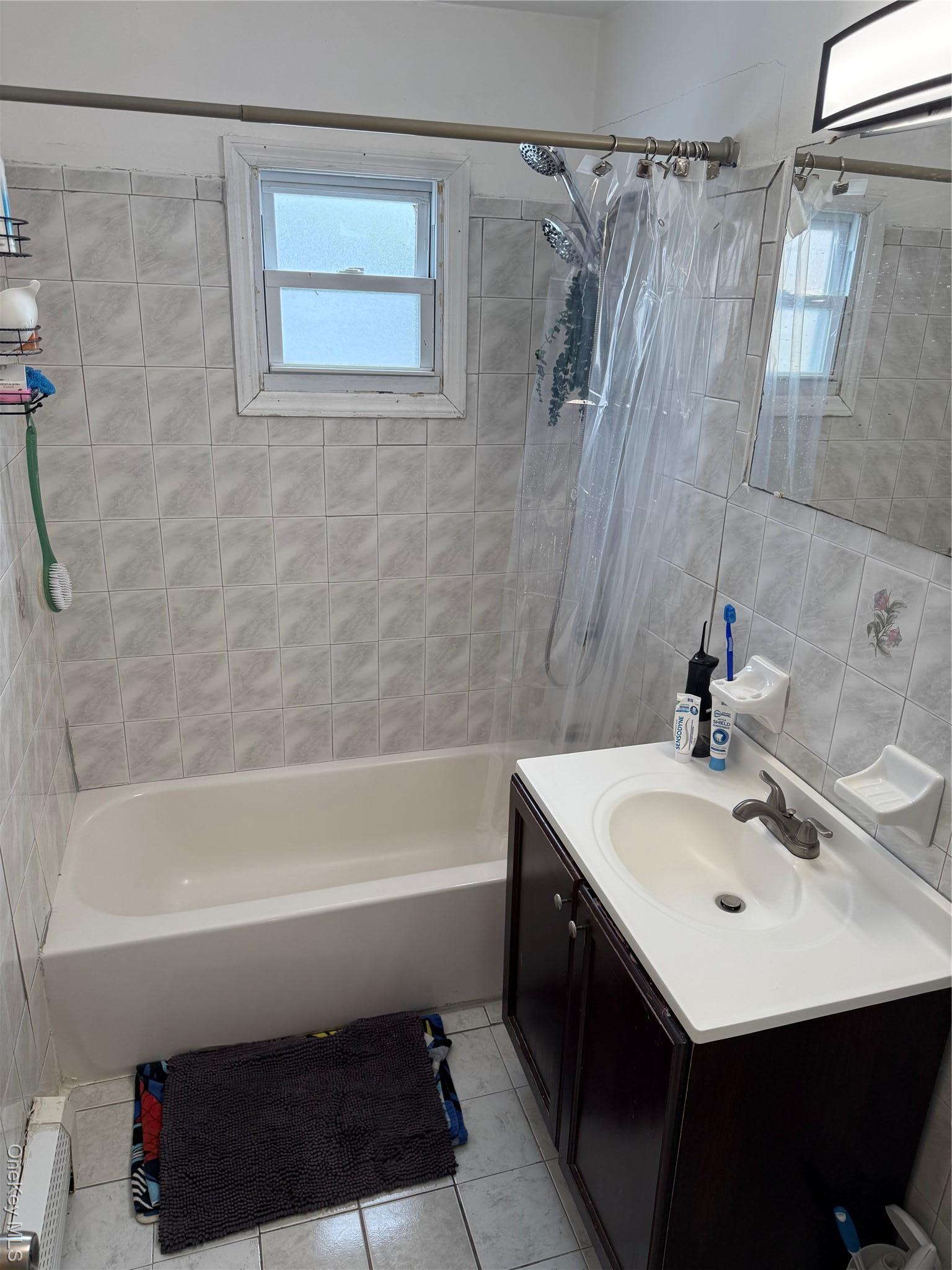 Single Family Brinsmade Bronx, NY 10465, MLS-962072-23