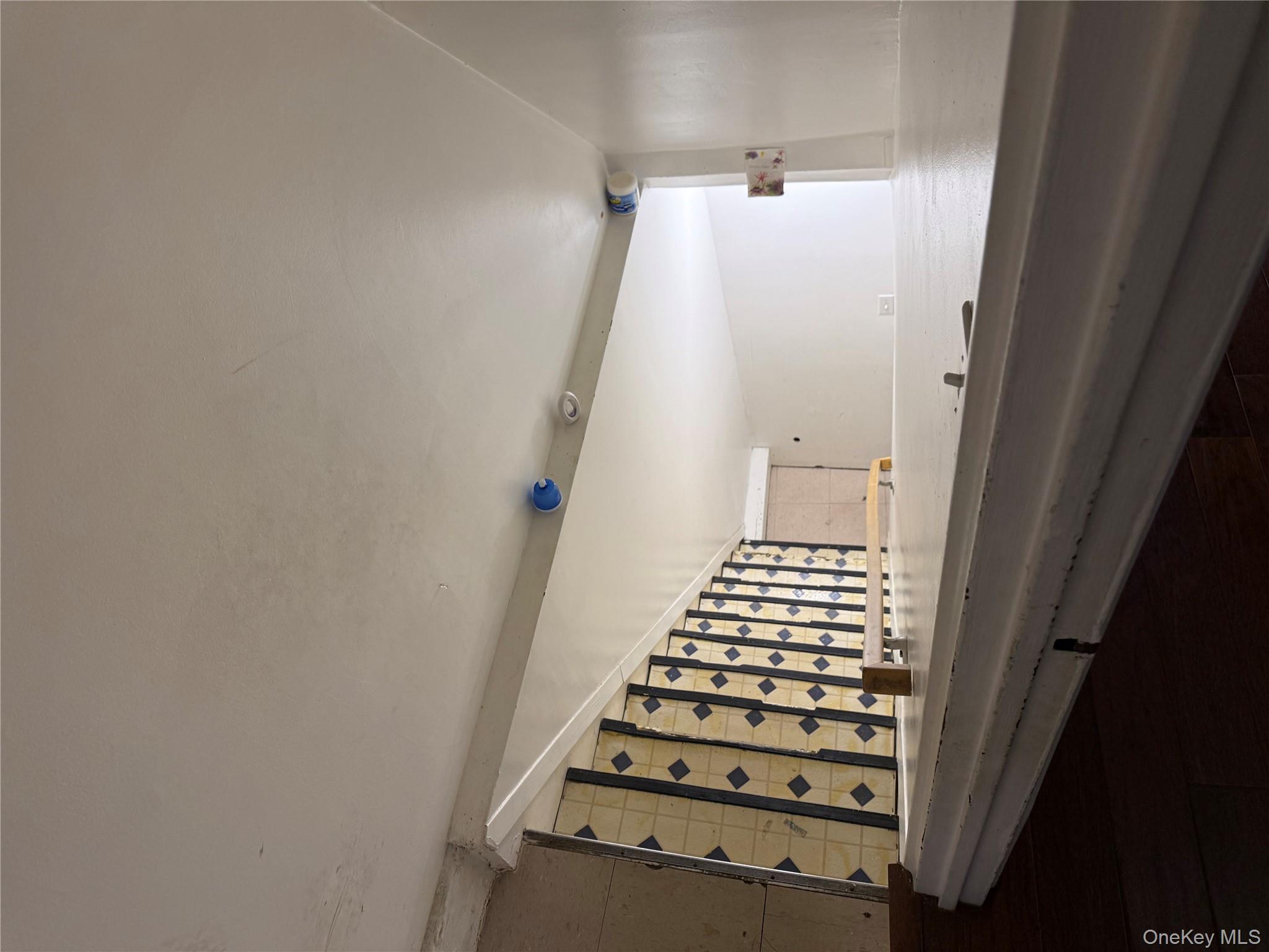 Single Family Brinsmade Bronx, NY 10465, MLS-962072-33