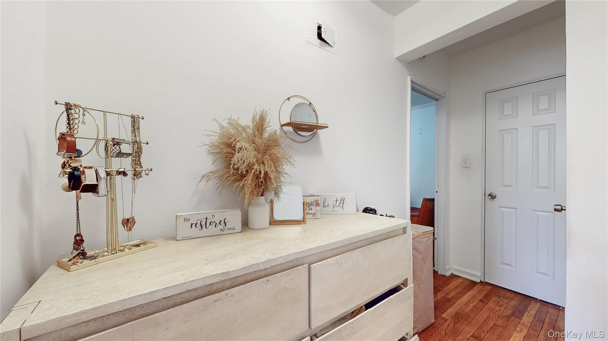 Apartment 64th  Queens, NY 11375, MLS-962080-18