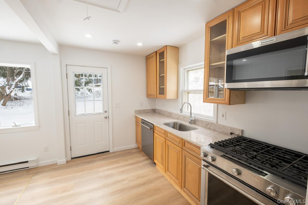 Single Family Lake Shore  Putnam County, NY 12563, MLS-962099-28