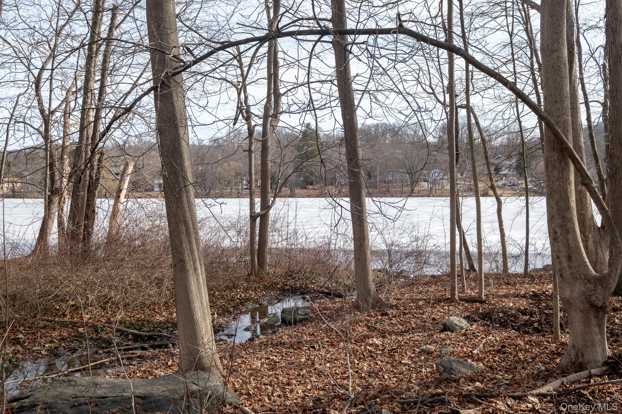 Single Family Lake Shore  Putnam County, NY 12563, MLS-962099-6