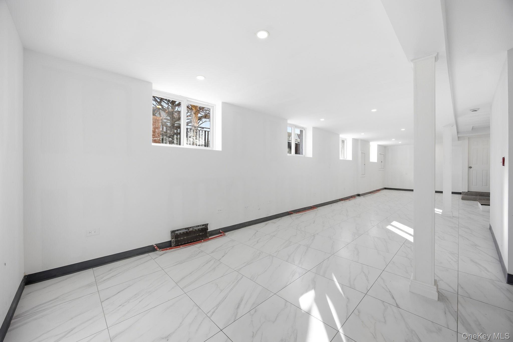 Single Family 93rd Queens, NY 11369, MLS-962116-19