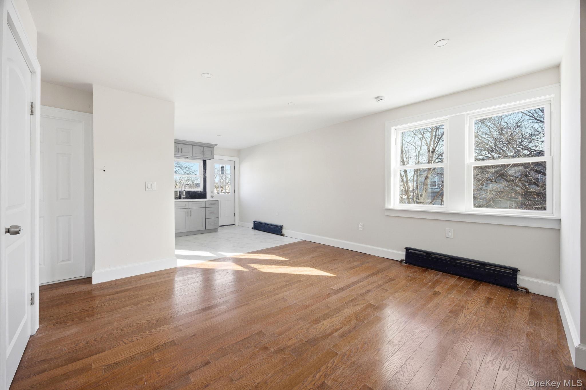 Single Family 93rd Queens, NY 11369, MLS-962116-22