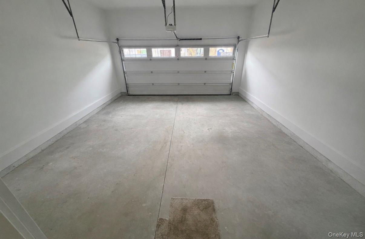 Condo Teaberry  Dutchess County, NY 12524, MLS-962117-5