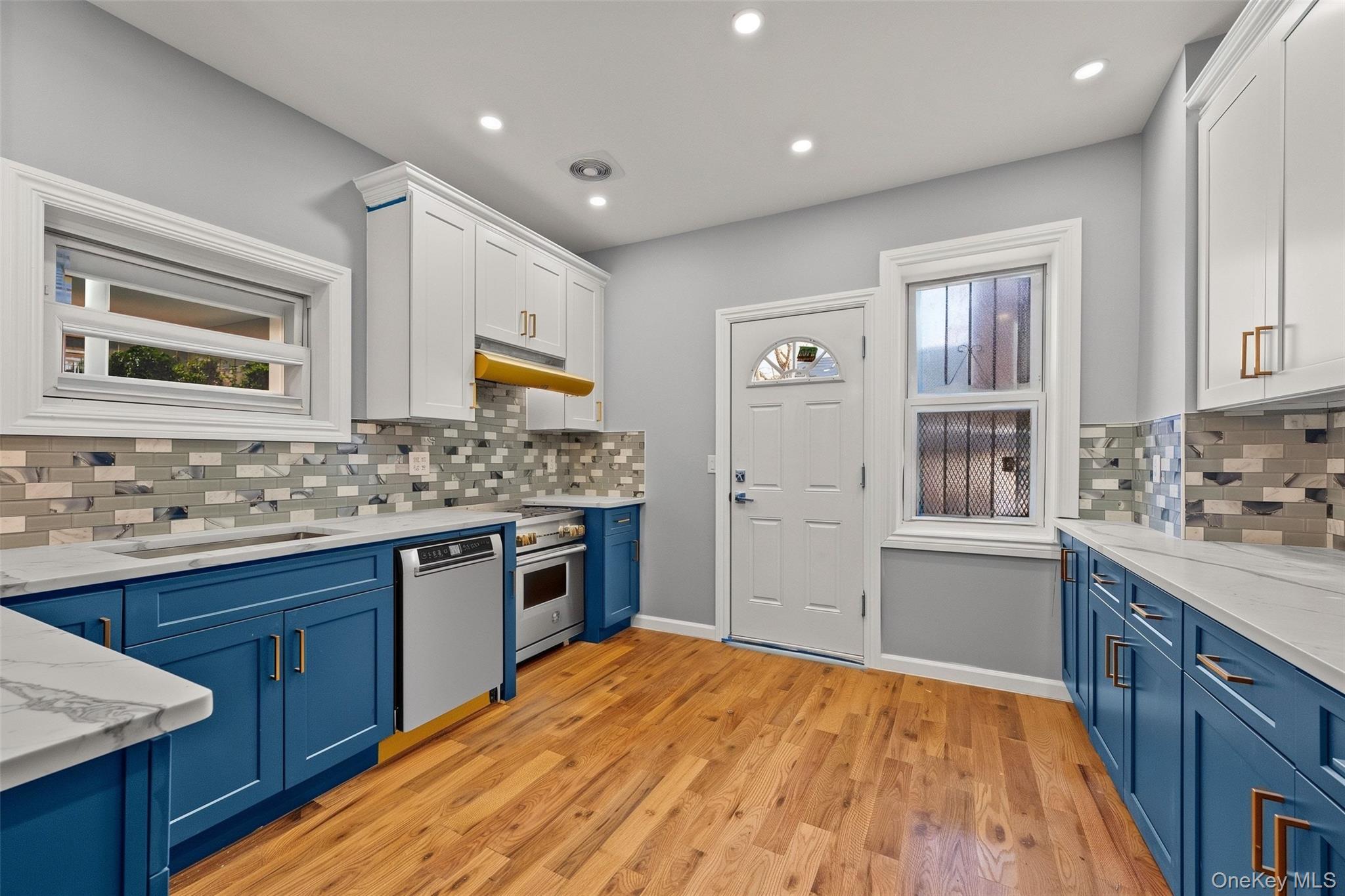 Single Family Tuskegee Airmen  Queens, NY 11433, MLS-962141-5