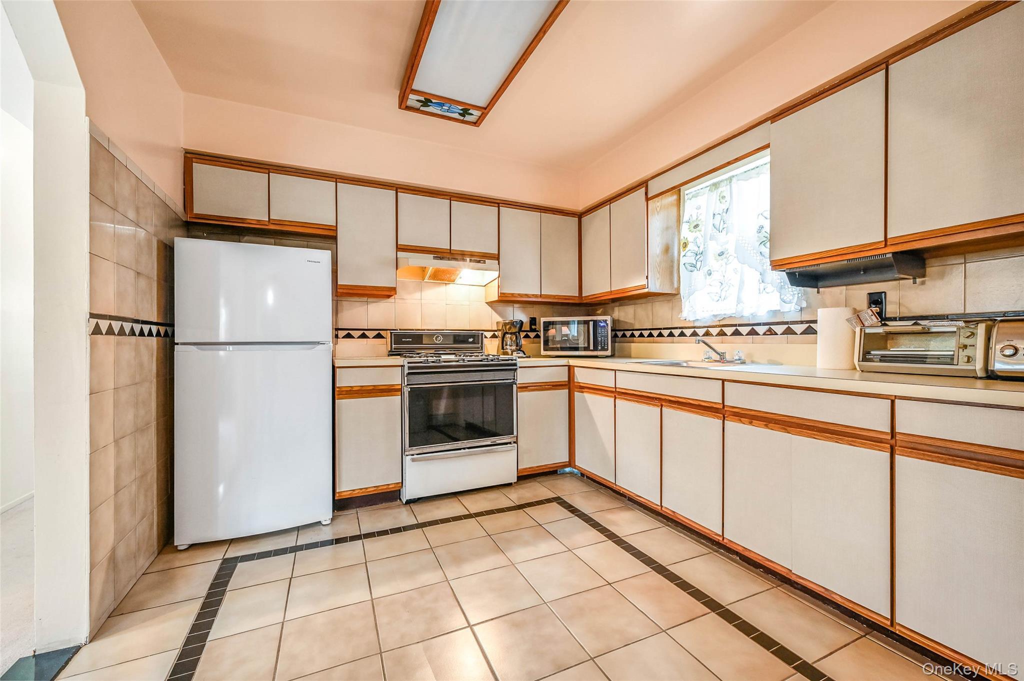 Single Family Farmers Queens, NY 11434, MLS-962152-13