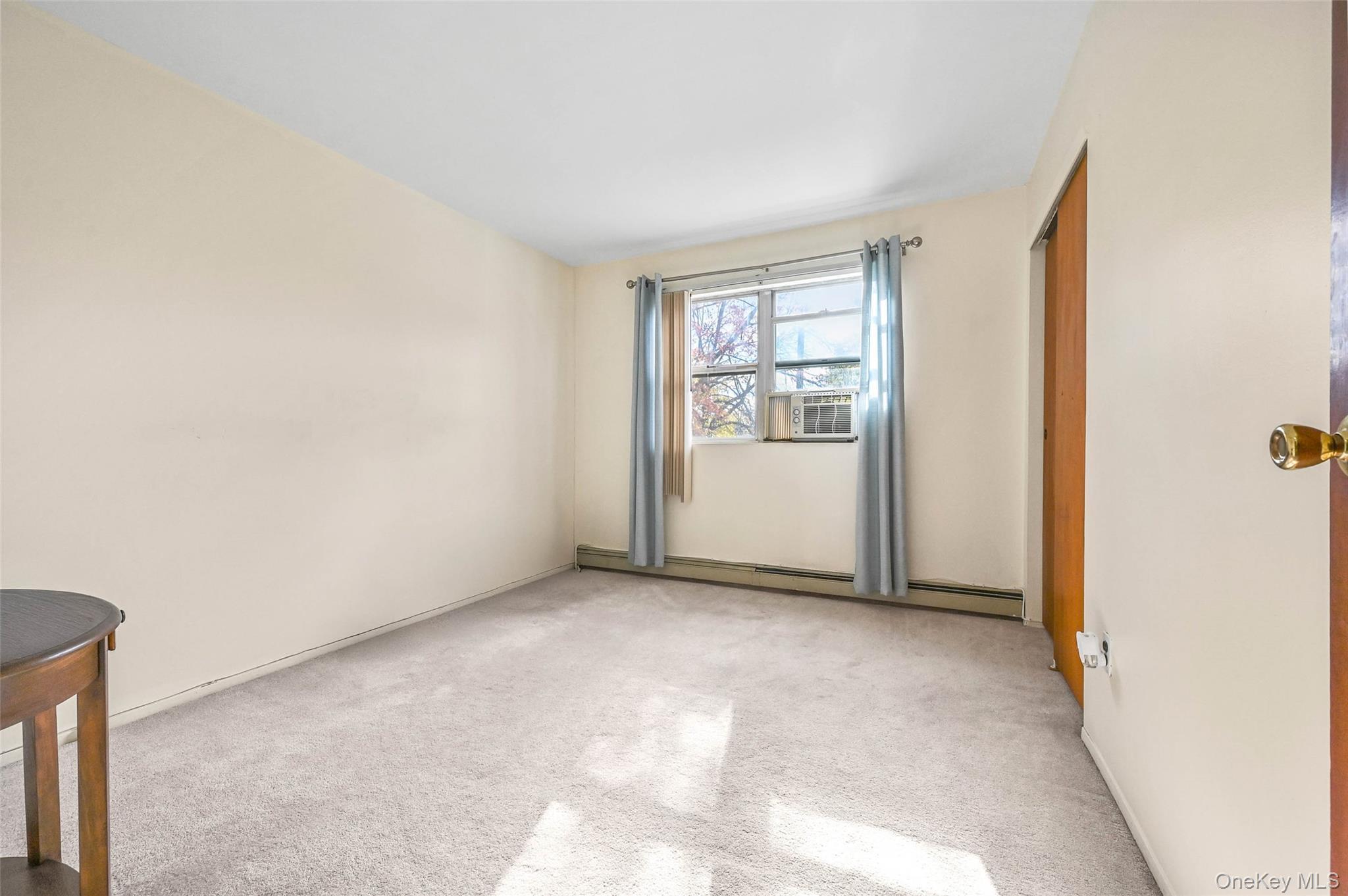 Single Family Farmers Queens, NY 11434, MLS-962152-17