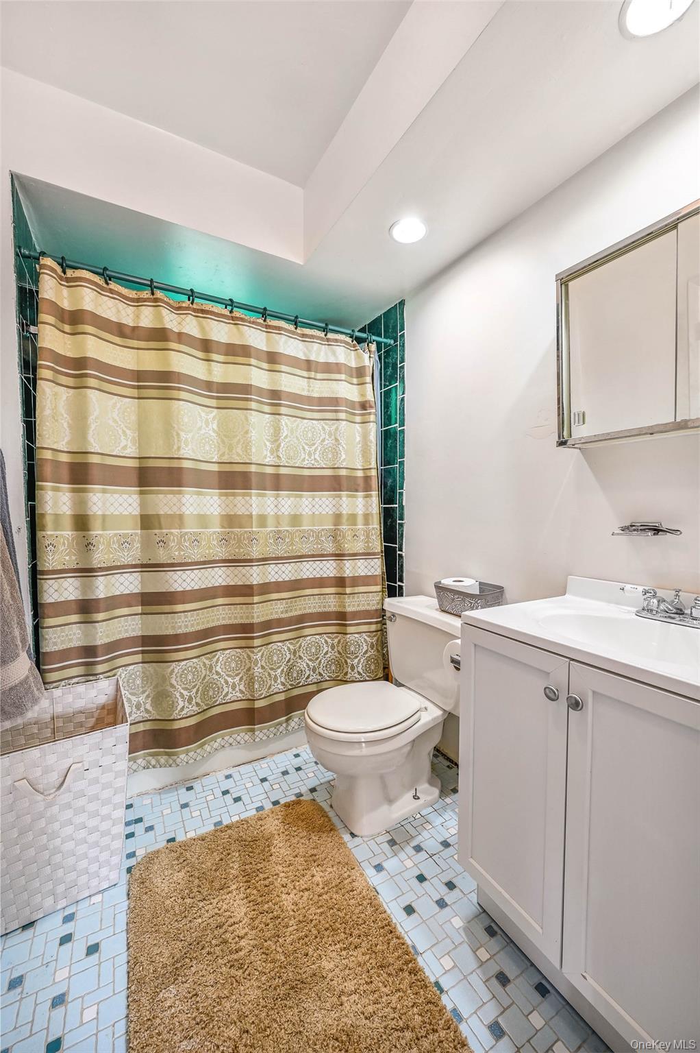 Single Family Farmers Queens, NY 11434, MLS-962152-19