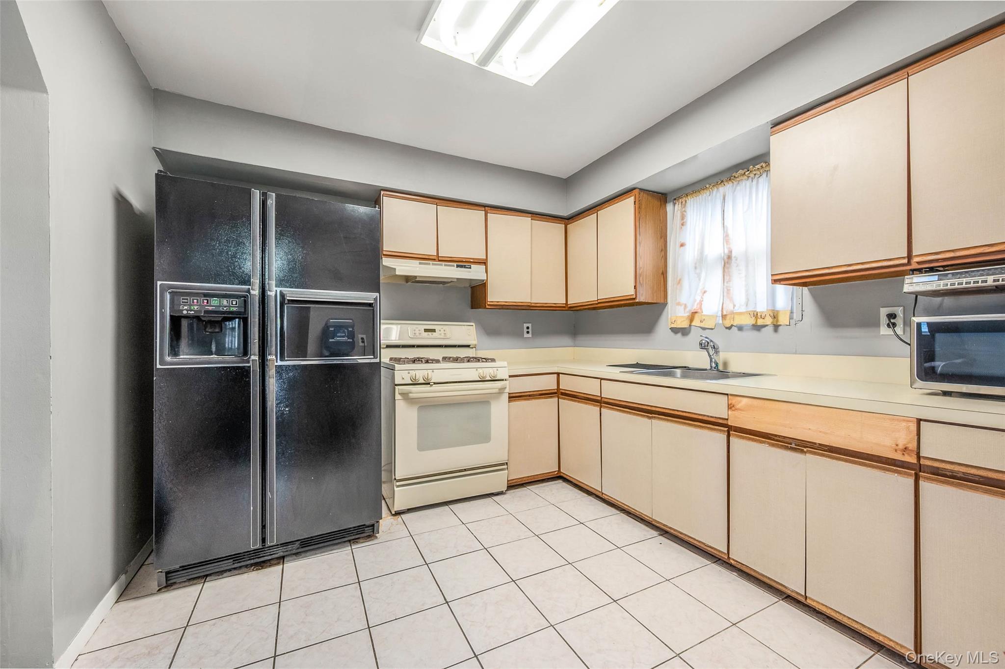 Single Family Farmers Queens, NY 11434, MLS-962152-4