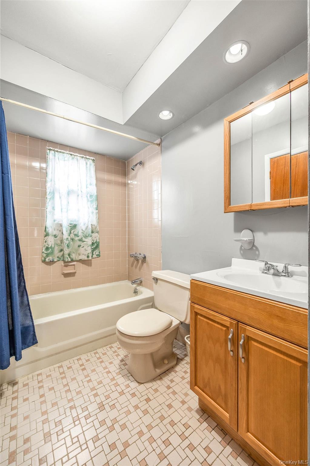 Single Family Farmers Queens, NY 11434, MLS-962152-8