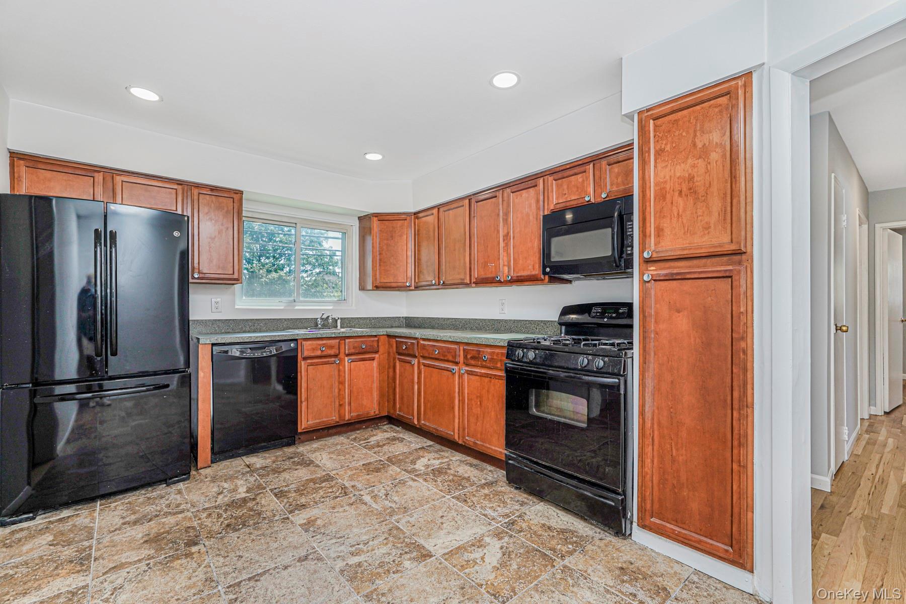 Single Family Barlow  Staten Island, NY 10312, MLS-962179-13