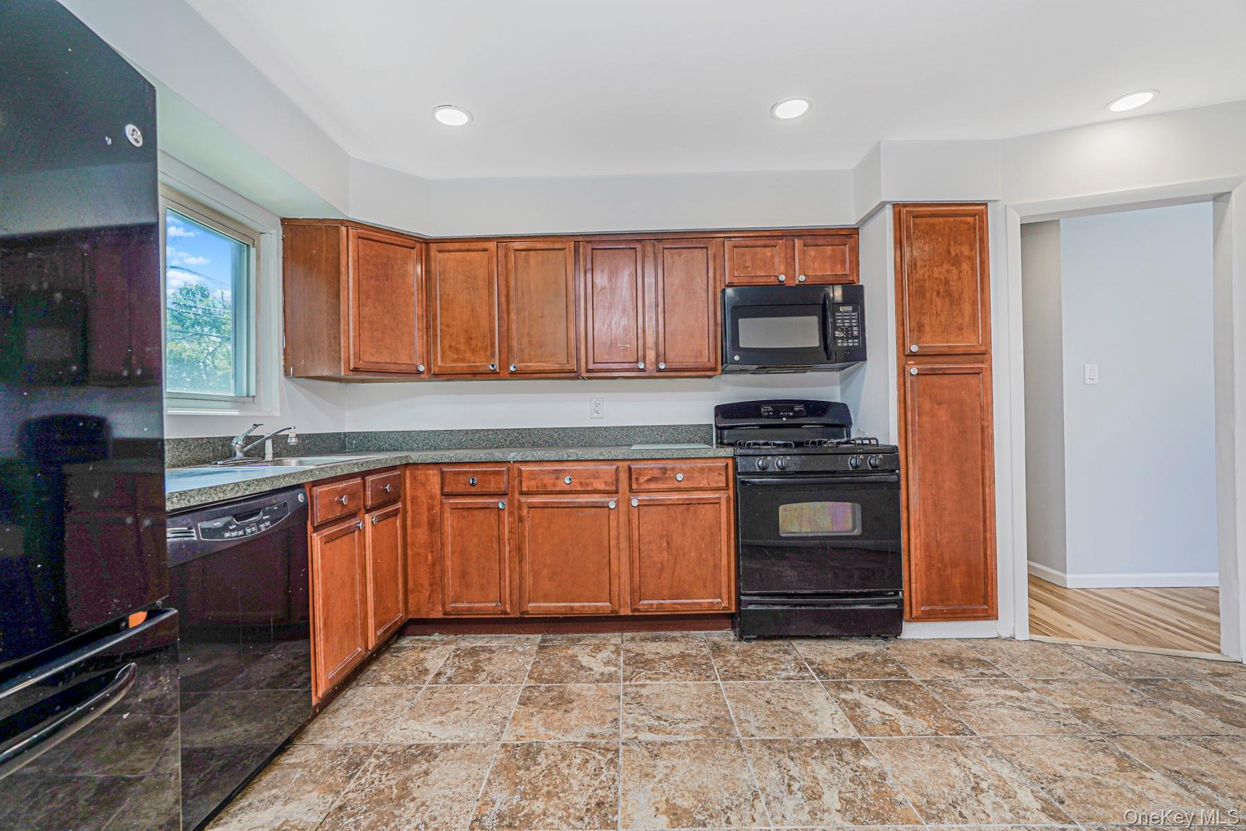 Single Family Barlow  Staten Island, NY 10312, MLS-962179-14