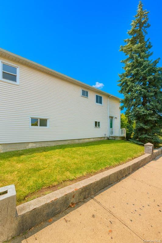 Single Family Barlow  Staten Island, NY 10312, MLS-962179-32