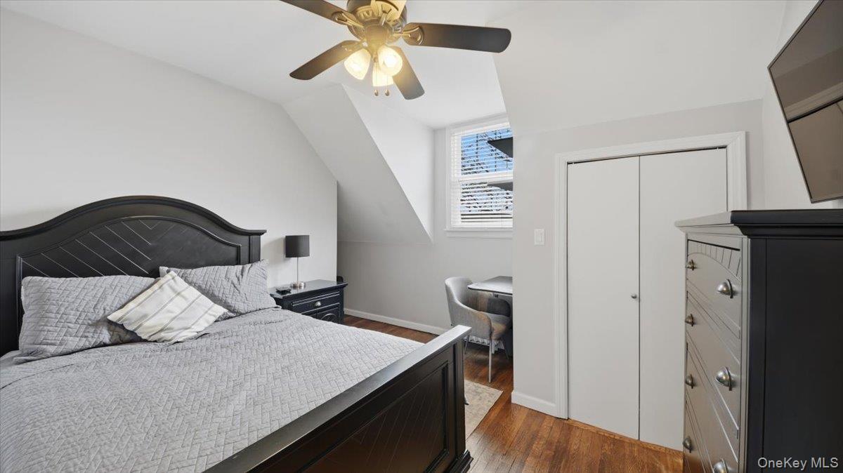 Single Family Agar  Bronx, NY 10465, MLS-962185-21