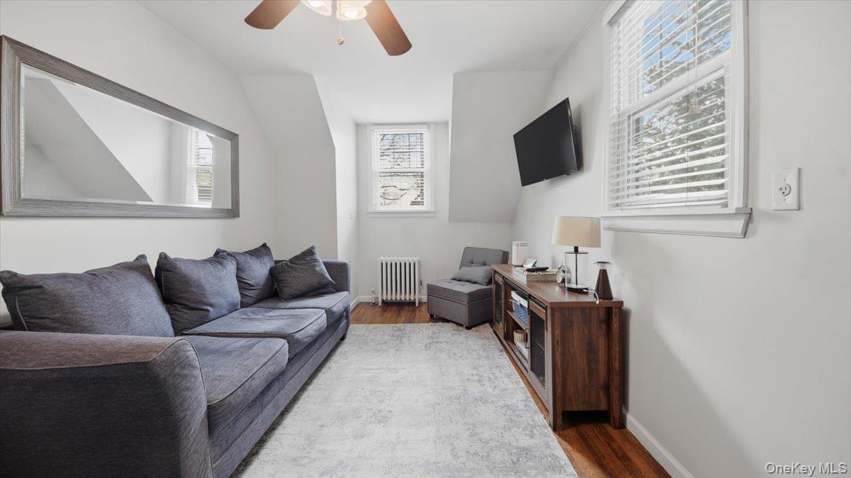 Single Family Agar  Bronx, NY 10465, MLS-962185-22