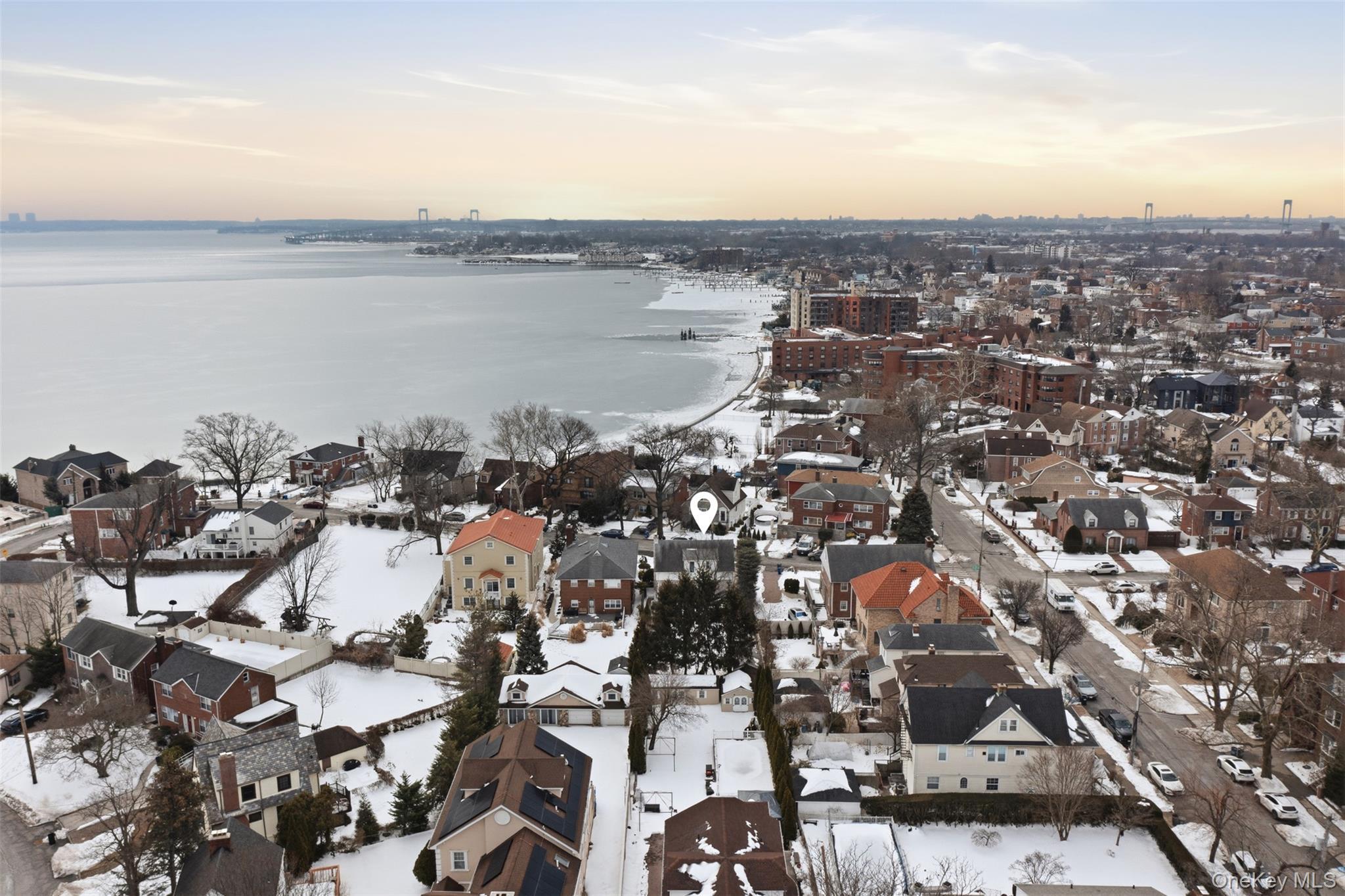 Single Family Agar  Bronx, NY 10465, MLS-962185-27