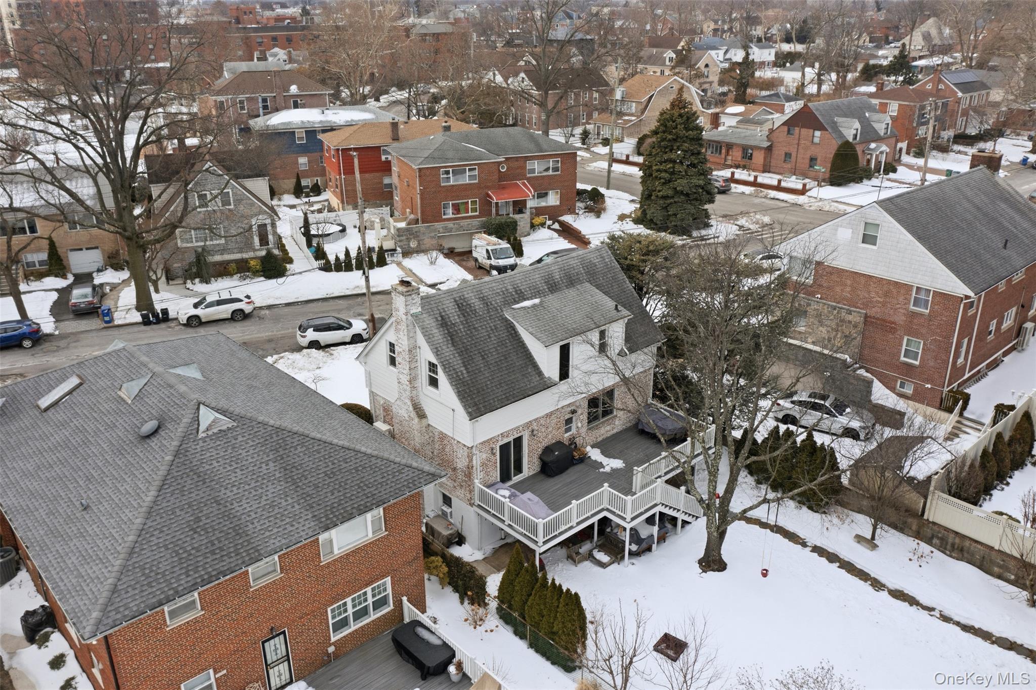 Single Family Agar  Bronx, NY 10465, MLS-962185-31