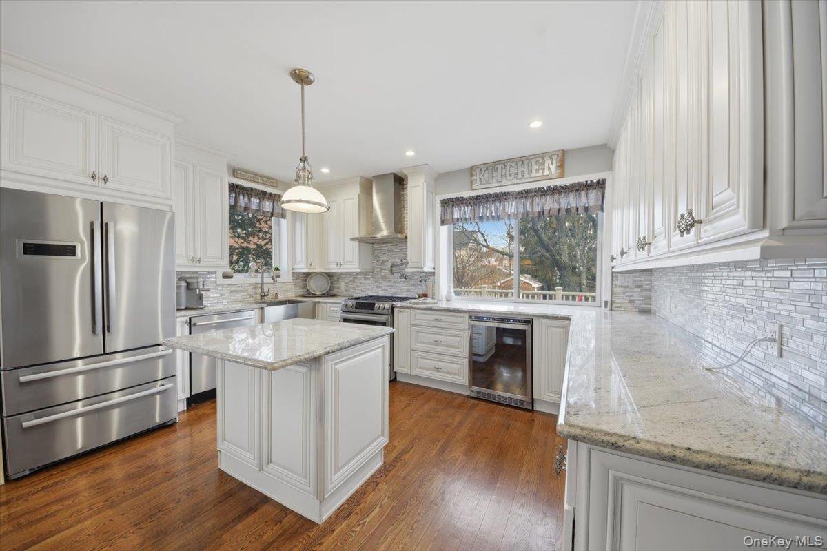 Single Family Agar  Bronx, NY 10465, MLS-962185-7