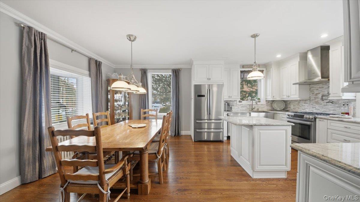 Single Family Agar  Bronx, NY 10465, MLS-962185-8