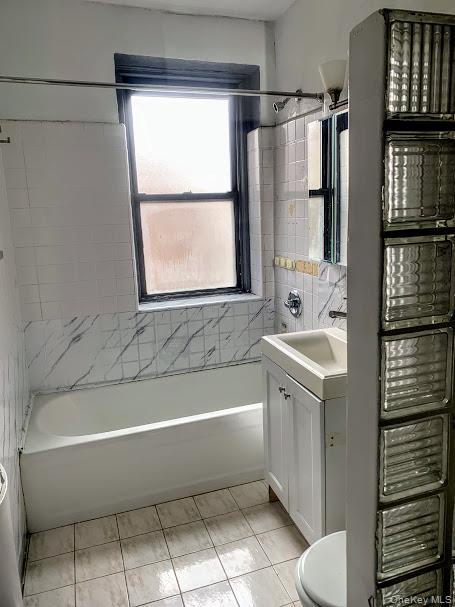 Coop 54th  Queens, NY 11377, MLS-962197-10