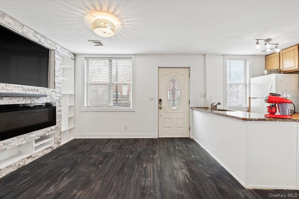 Single Family Sunset  Bronx, NY 10473, MLS-962201-15