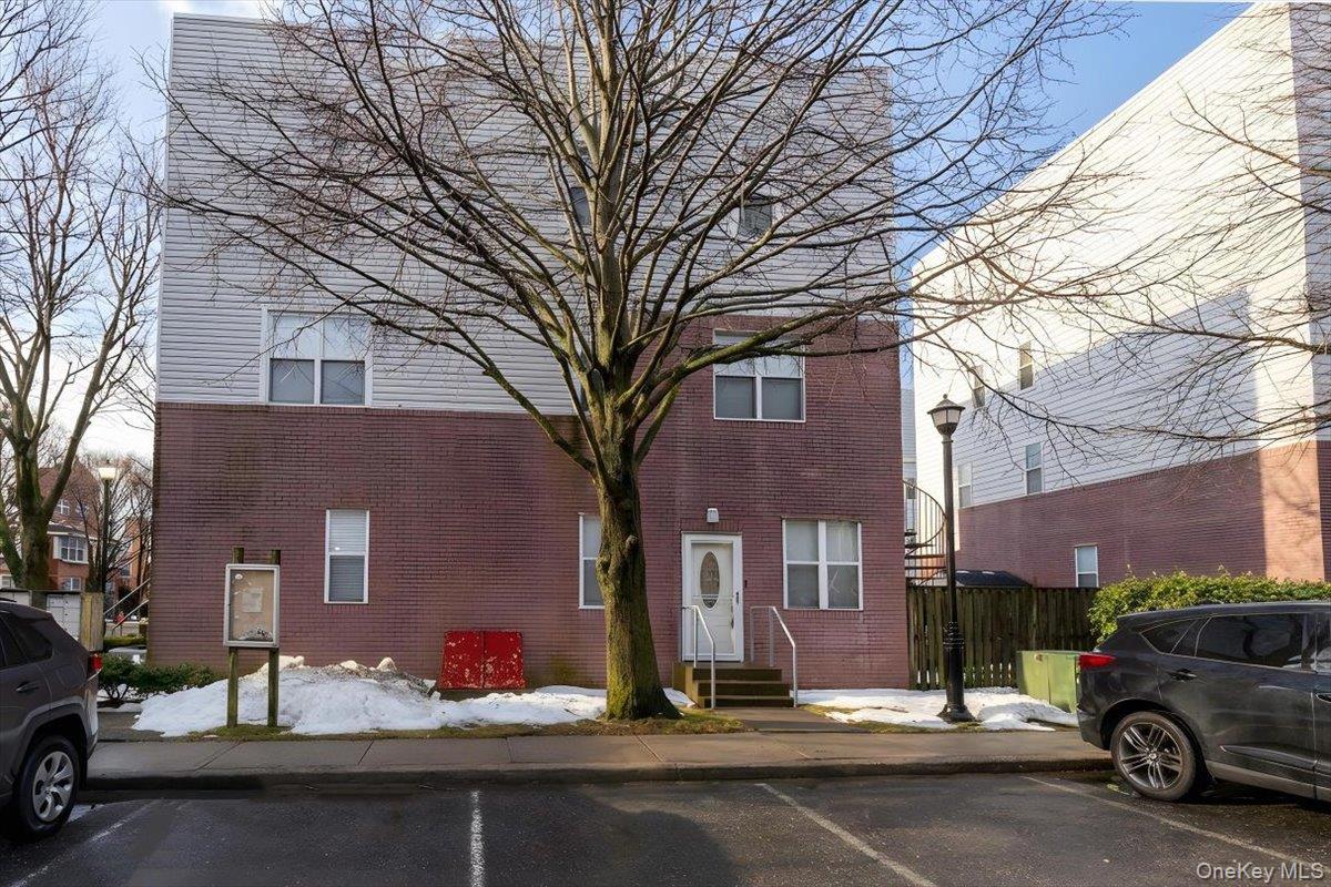 Single Family Sunset  Bronx, NY 10473, MLS-962201-3