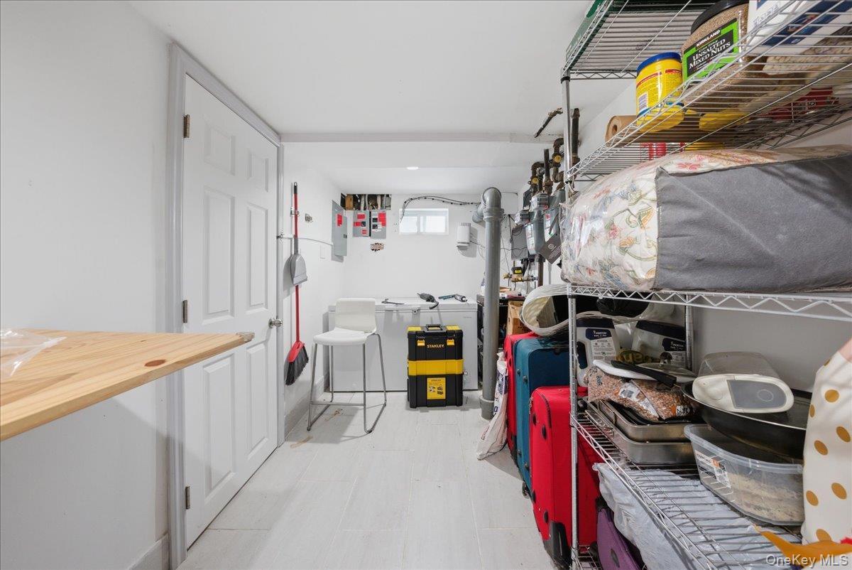 Single Family 193rd Queens, NY 11412, MLS-962214-22