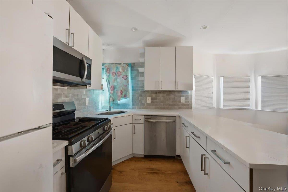 Single Family 193rd Queens, NY 11412, MLS-962214-8