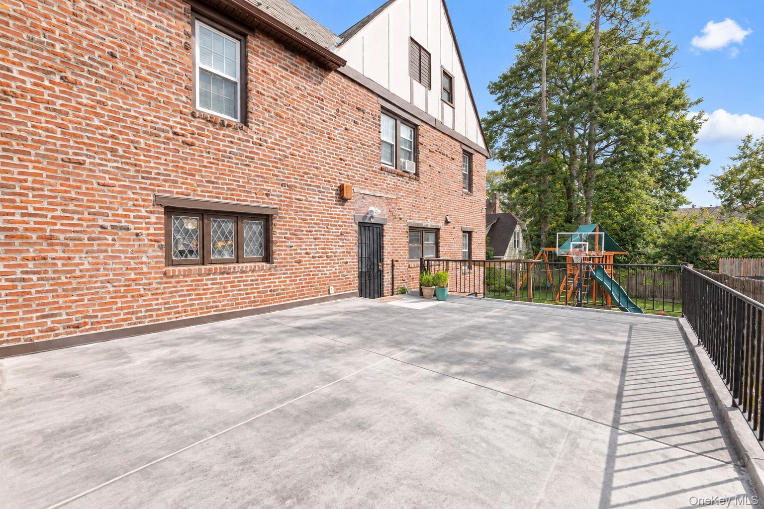 Single Family Pennsylvania Avenue Westchester County, NY 10552, MLS-962219-15