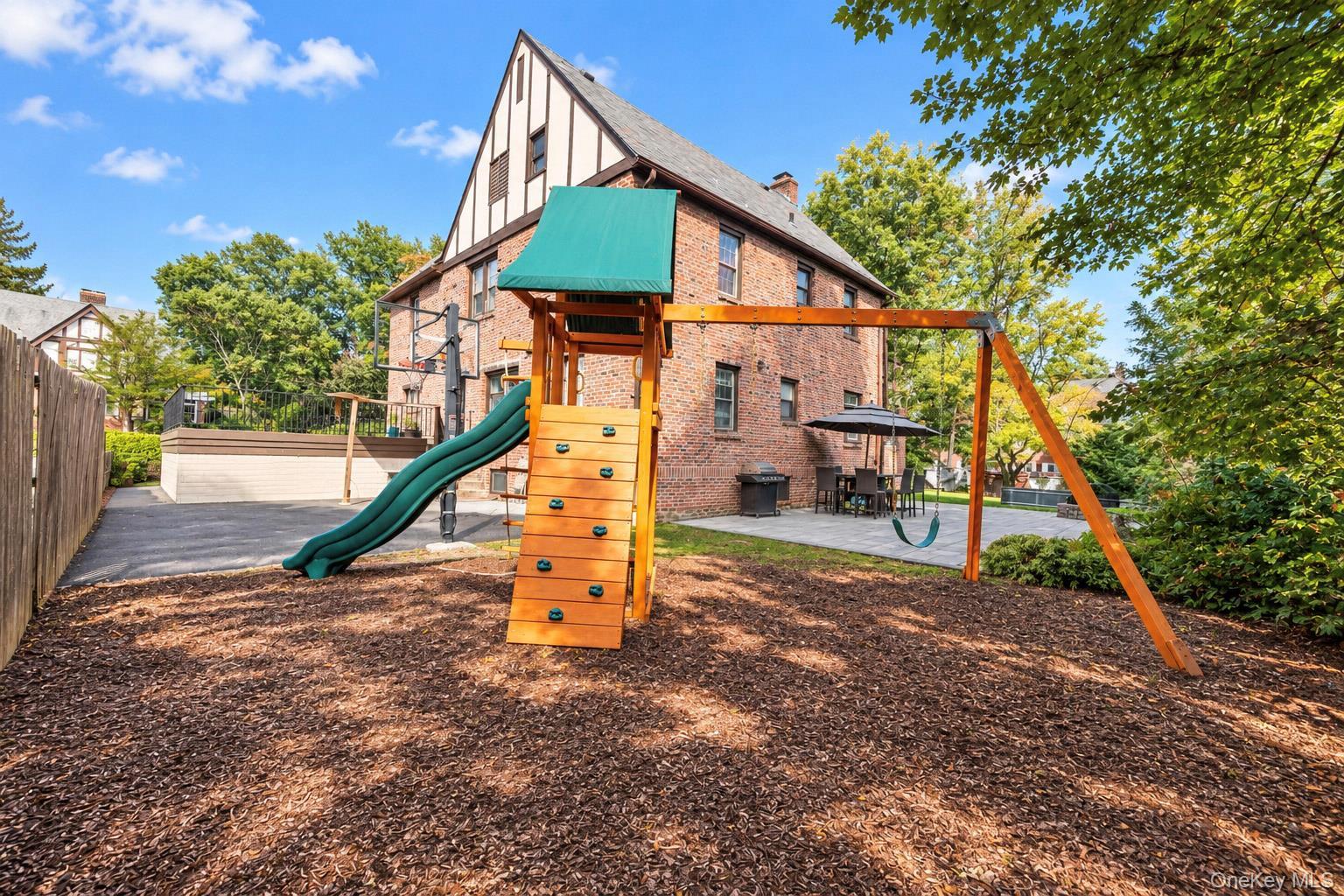 Single Family Pennsylvania Avenue Westchester County, NY 10552, MLS-962219-17