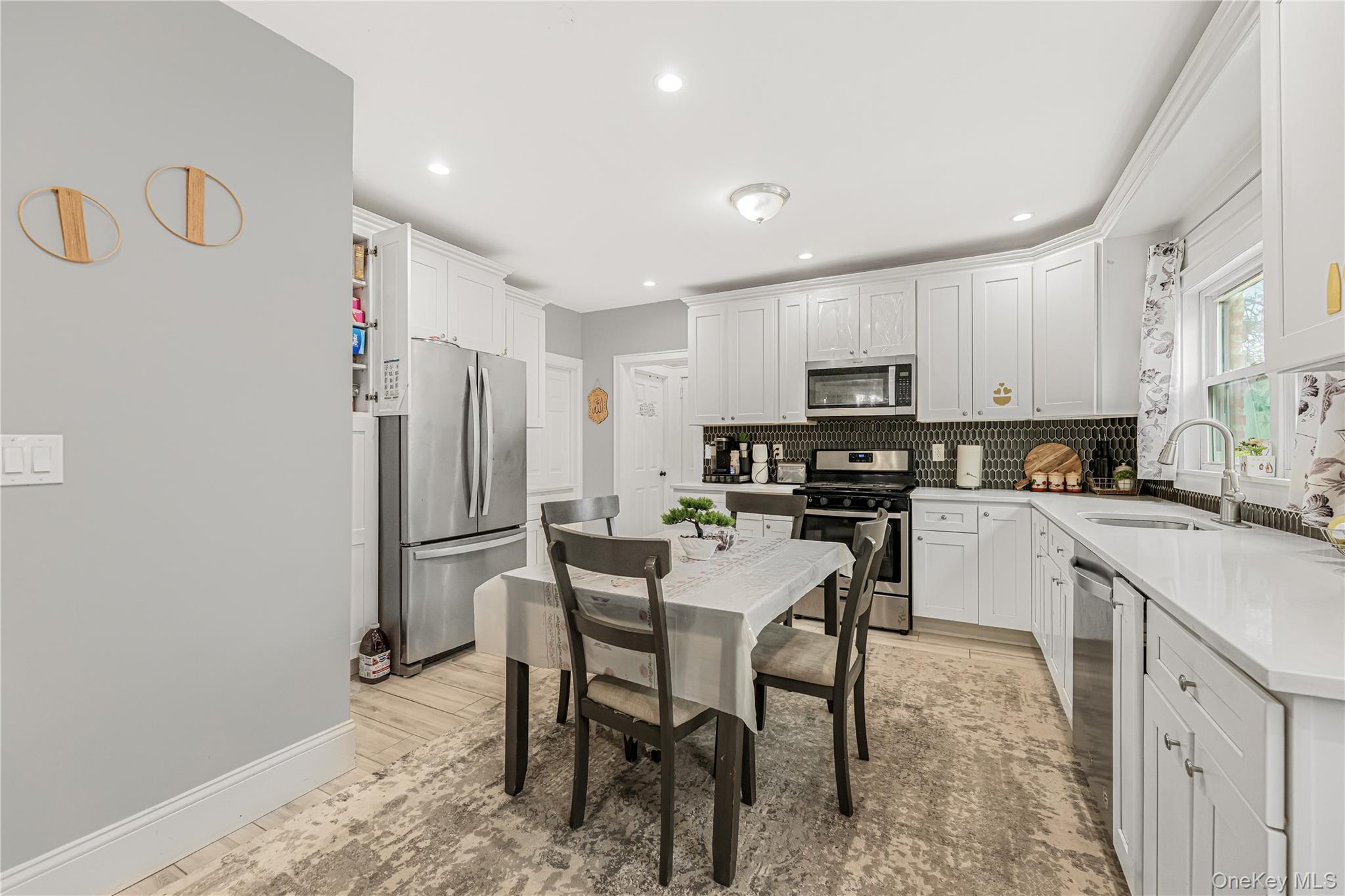 Single Family Pennsylvania Avenue Westchester County, NY 10552, MLS-962219-28