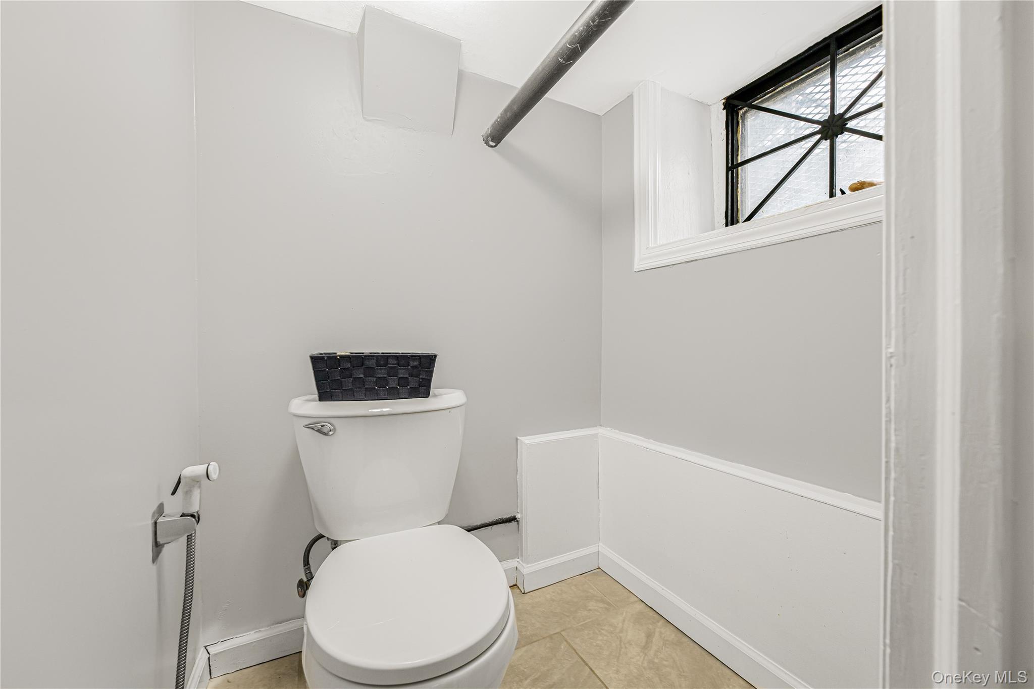 Single Family Pennsylvania Avenue Westchester County, NY 10552, MLS-962219-41