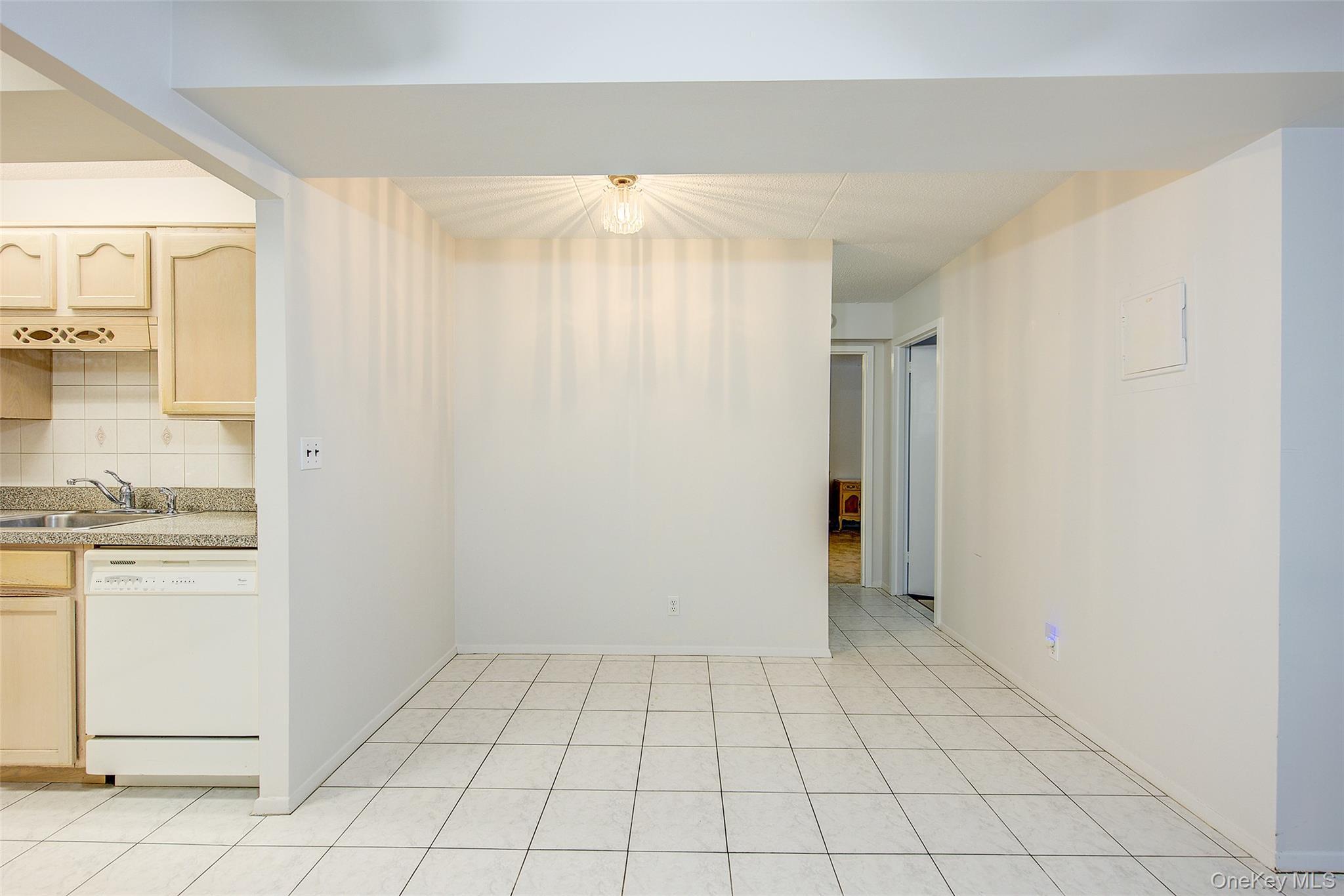 Condo 26th  Queens, NY 11360, MLS-962220-10