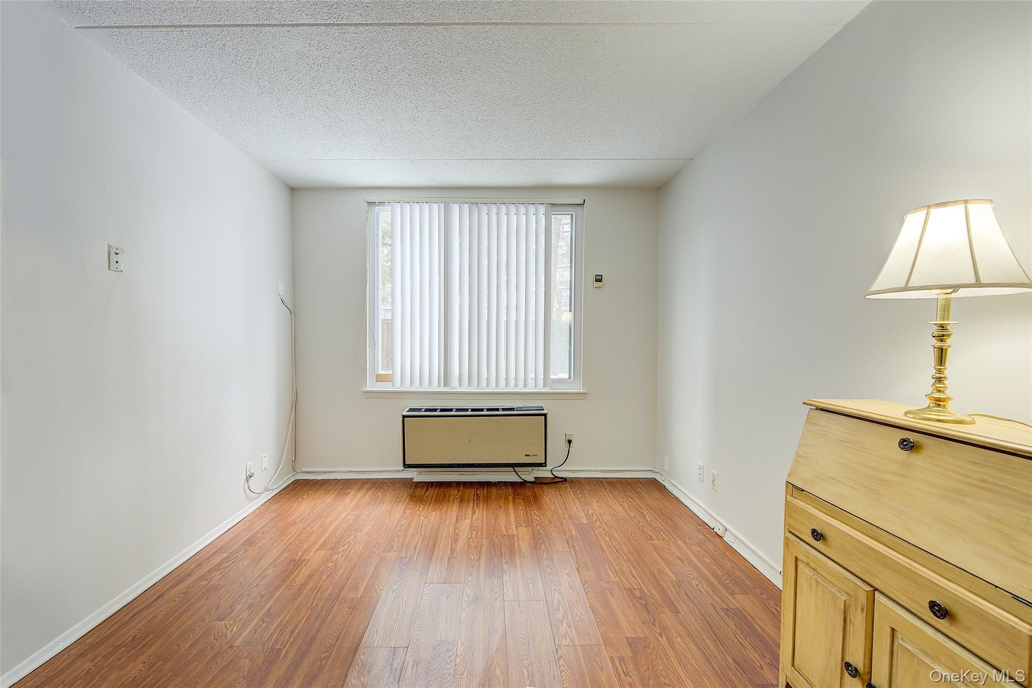 Condo 26th  Queens, NY 11360, MLS-962220-20