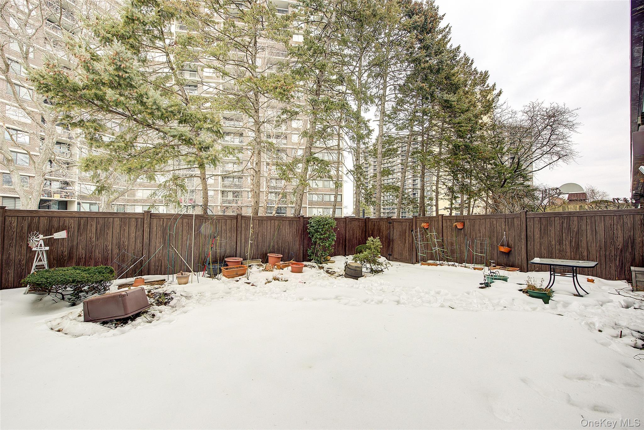 Condo 26th  Queens, NY 11360, MLS-962220-26