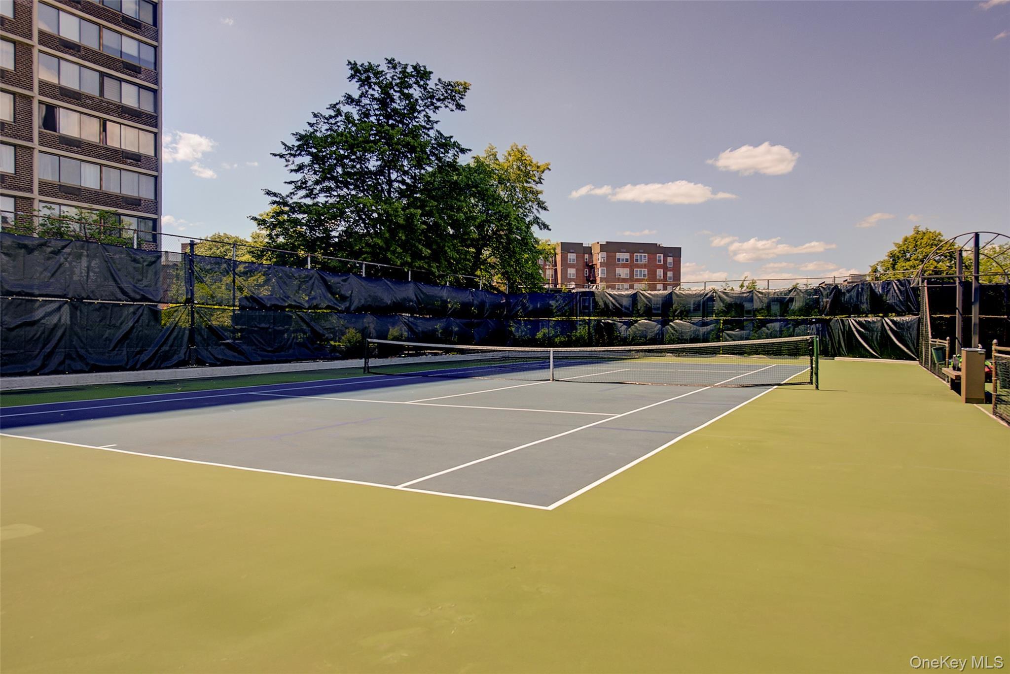 Condo 26th  Queens, NY 11360, MLS-962220-35