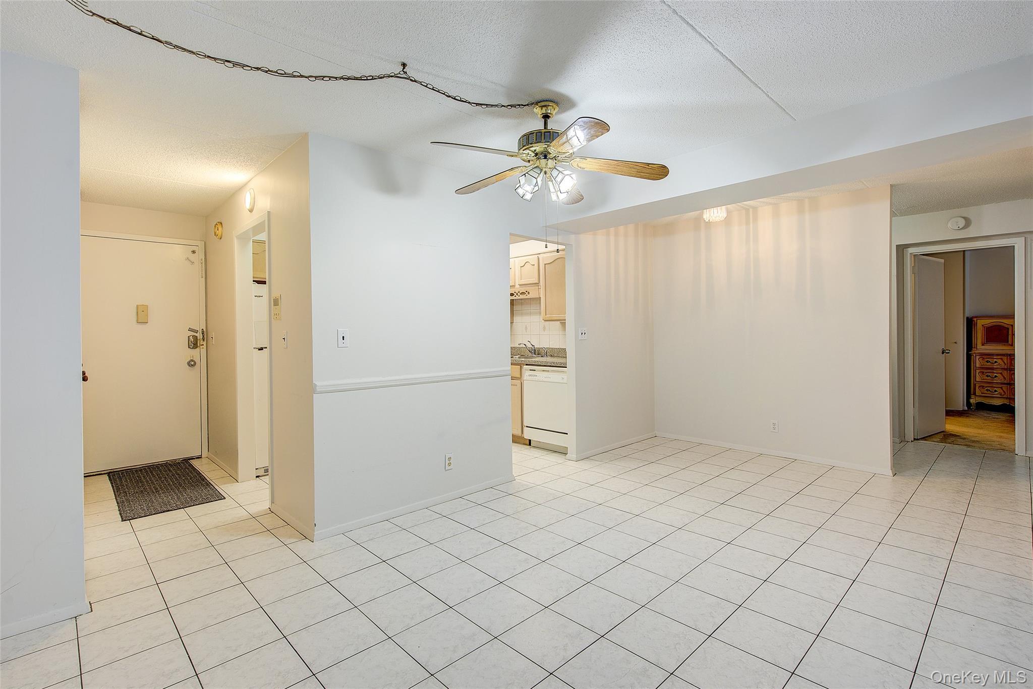 Condo 26th  Queens, NY 11360, MLS-962220-7