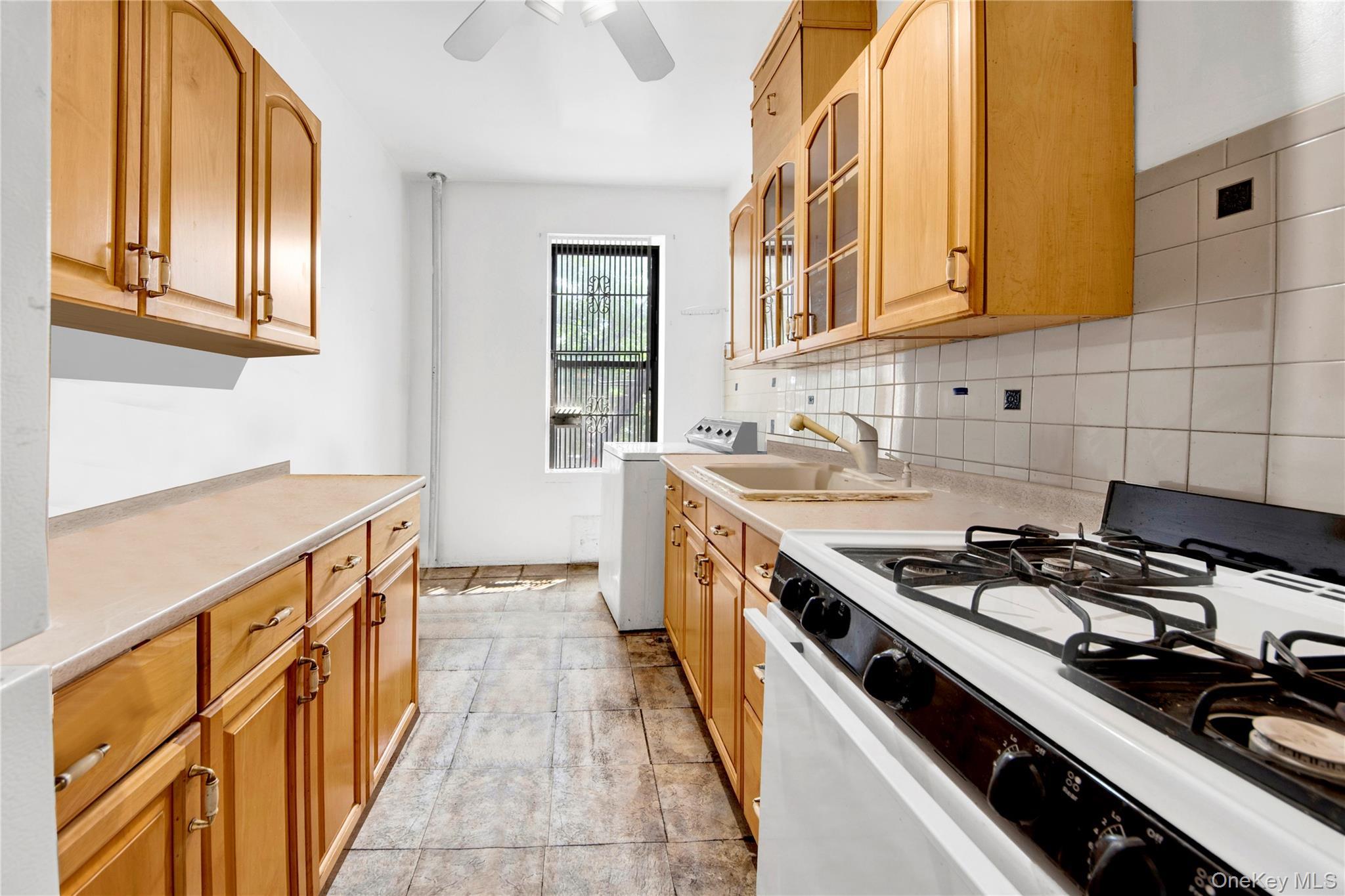 Coop 147th  Bronx, NY 10455, MLS-962225-4