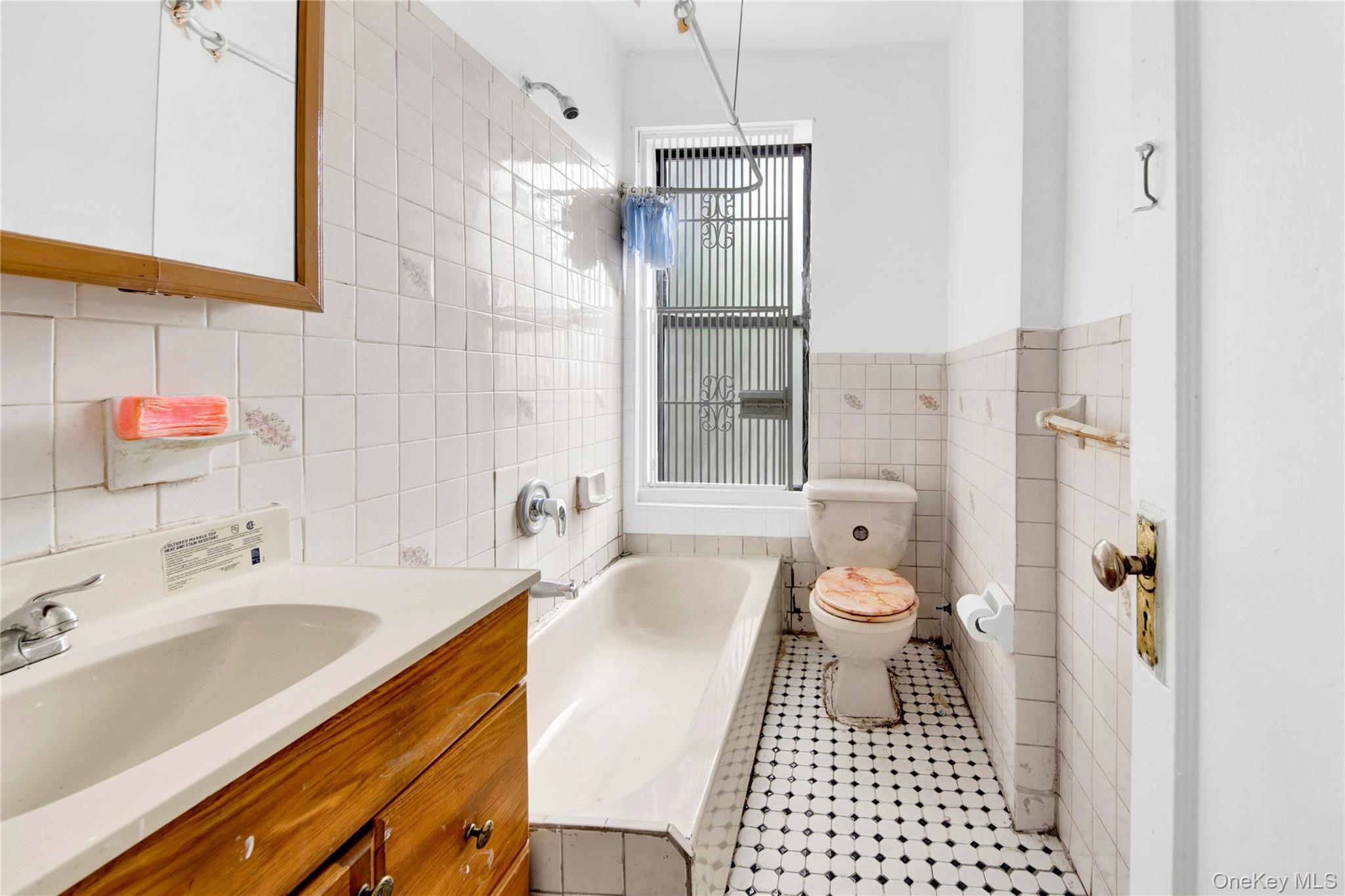 Coop 147th  Bronx, NY 10455, MLS-962225-8