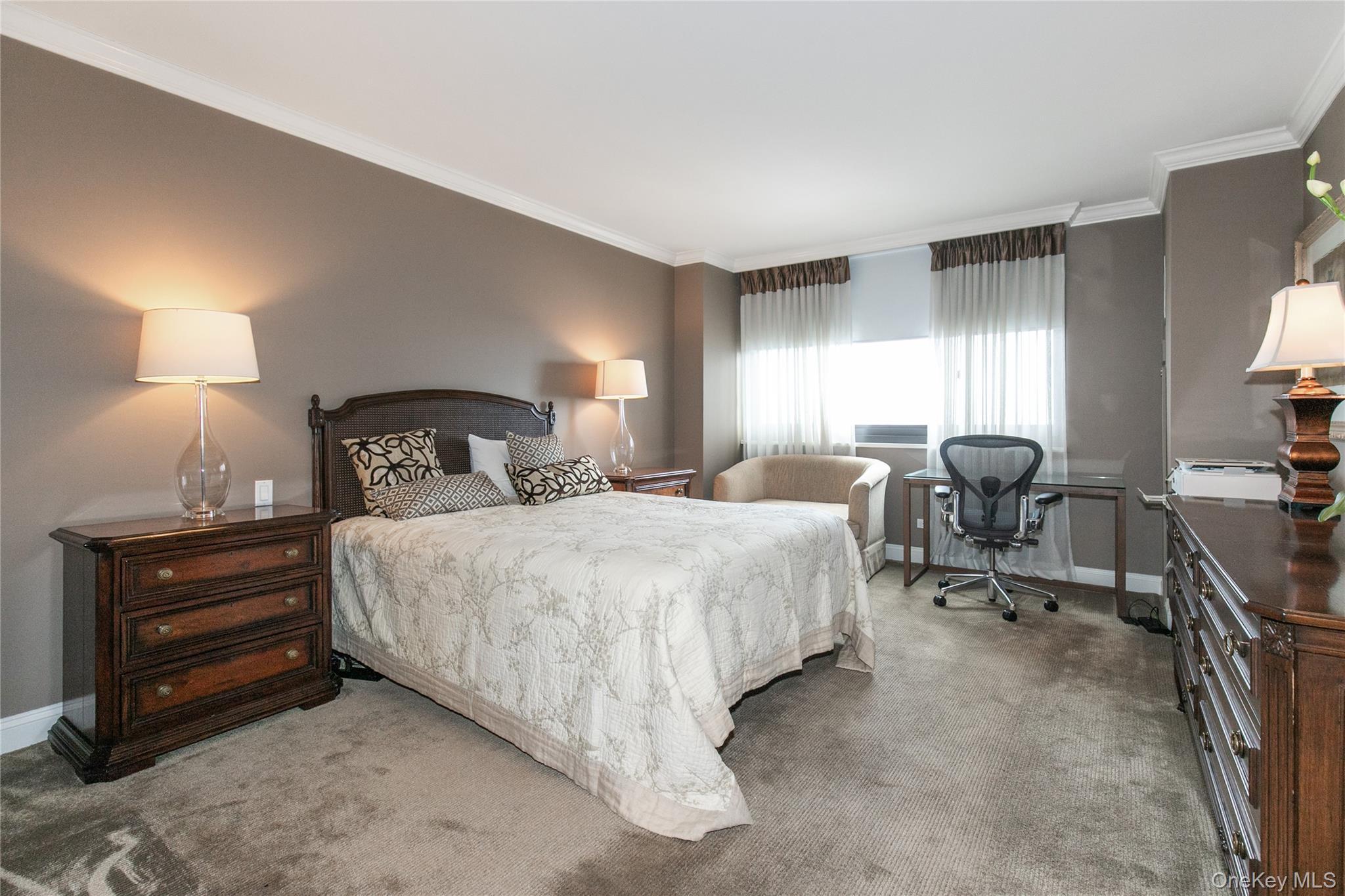 Coop Grand Central  Queens, NY 11005, MLS-962236-17