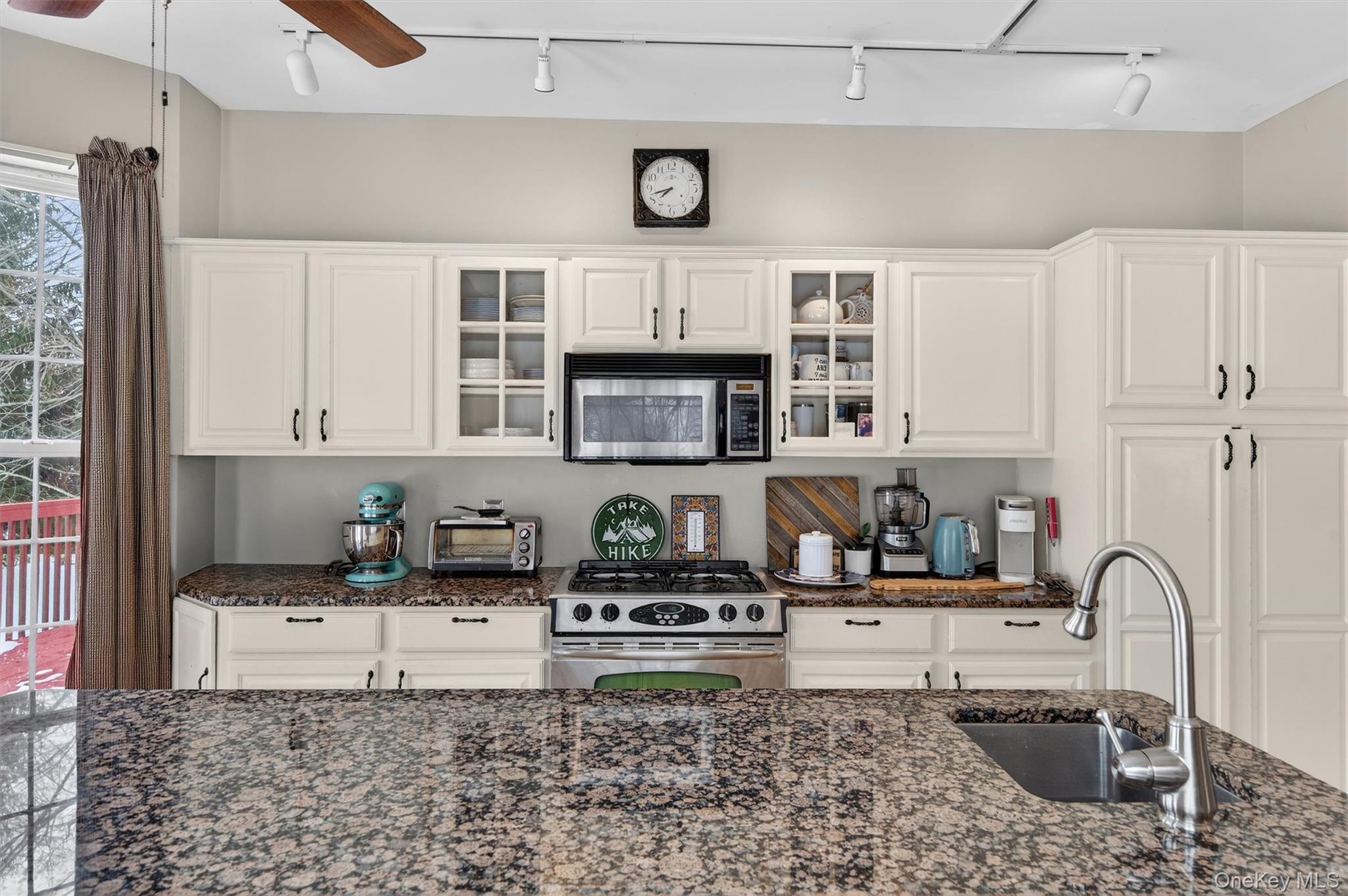 Single Family Woodstock Lane Orange County, NY 10941, MLS-962240-17