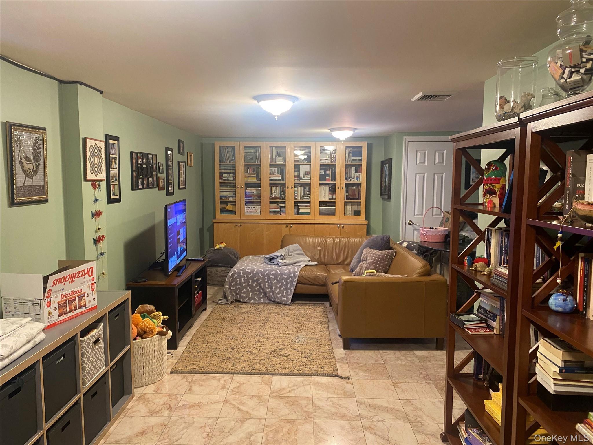 Single Family 184th  Queens, NY 11365, MLS-962261-11