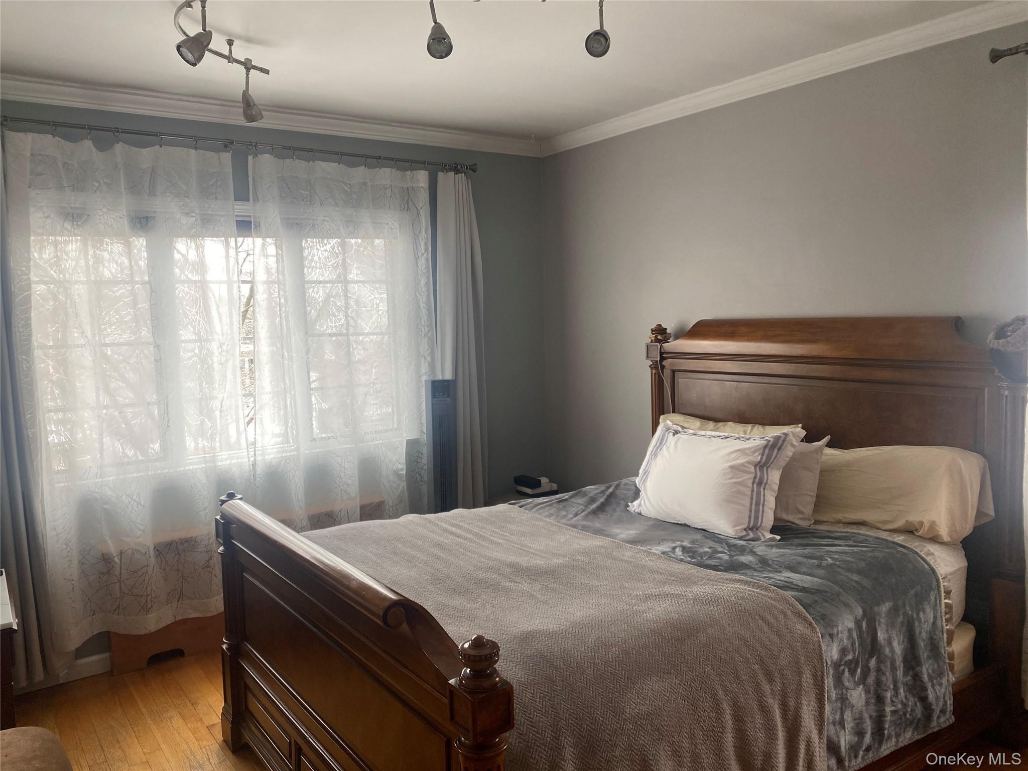 Single Family 184th  Queens, NY 11365, MLS-962261-18