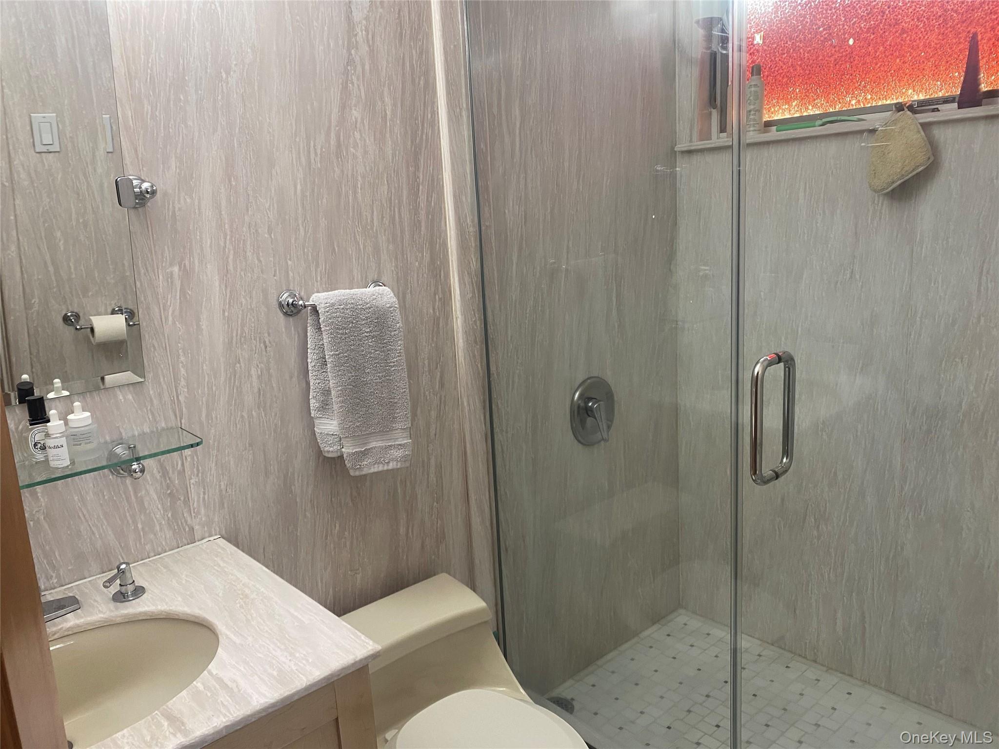 Single Family 184th  Queens, NY 11365, MLS-962261-21