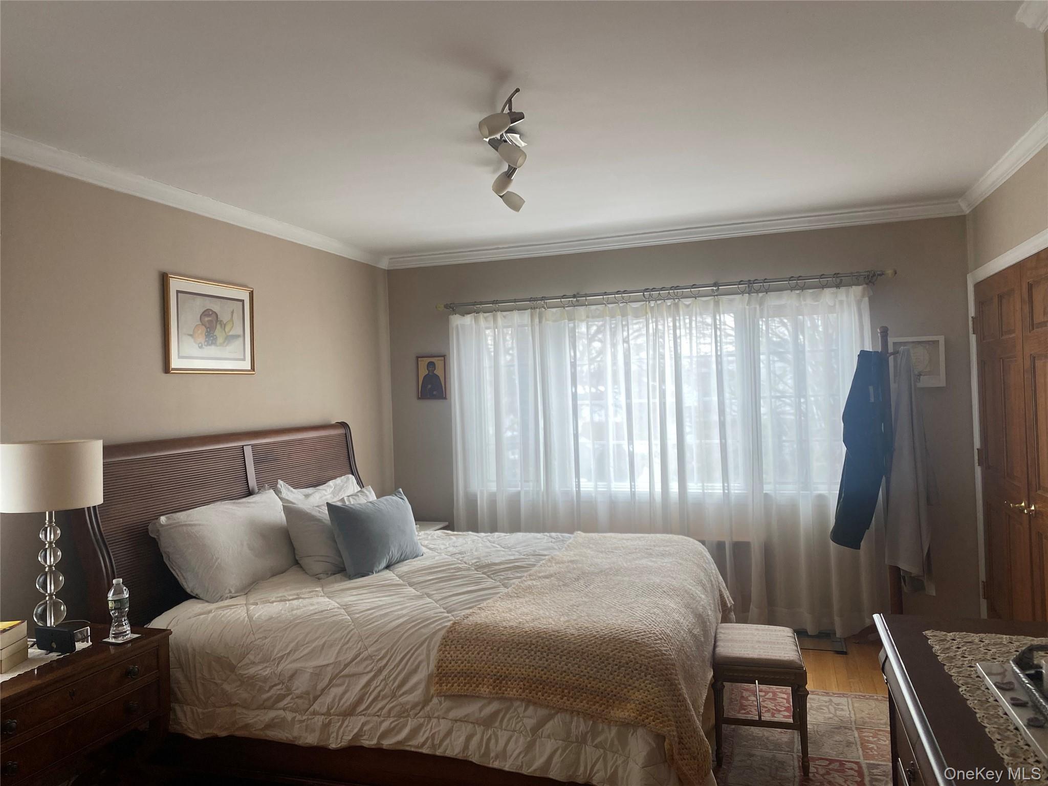 Single Family 184th  Queens, NY 11365, MLS-962261-23