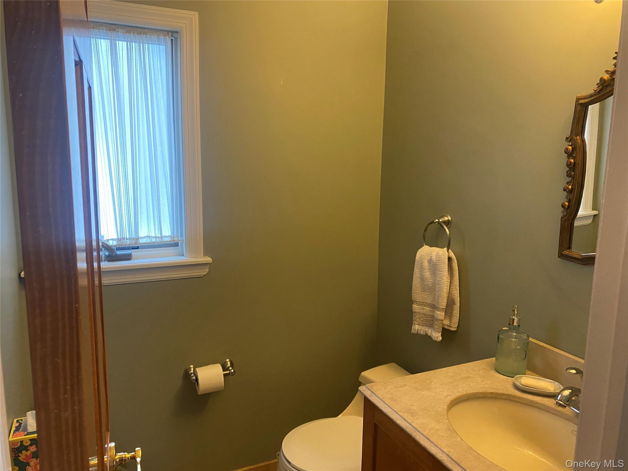 Single Family 184th  Queens, NY 11365, MLS-962261-26