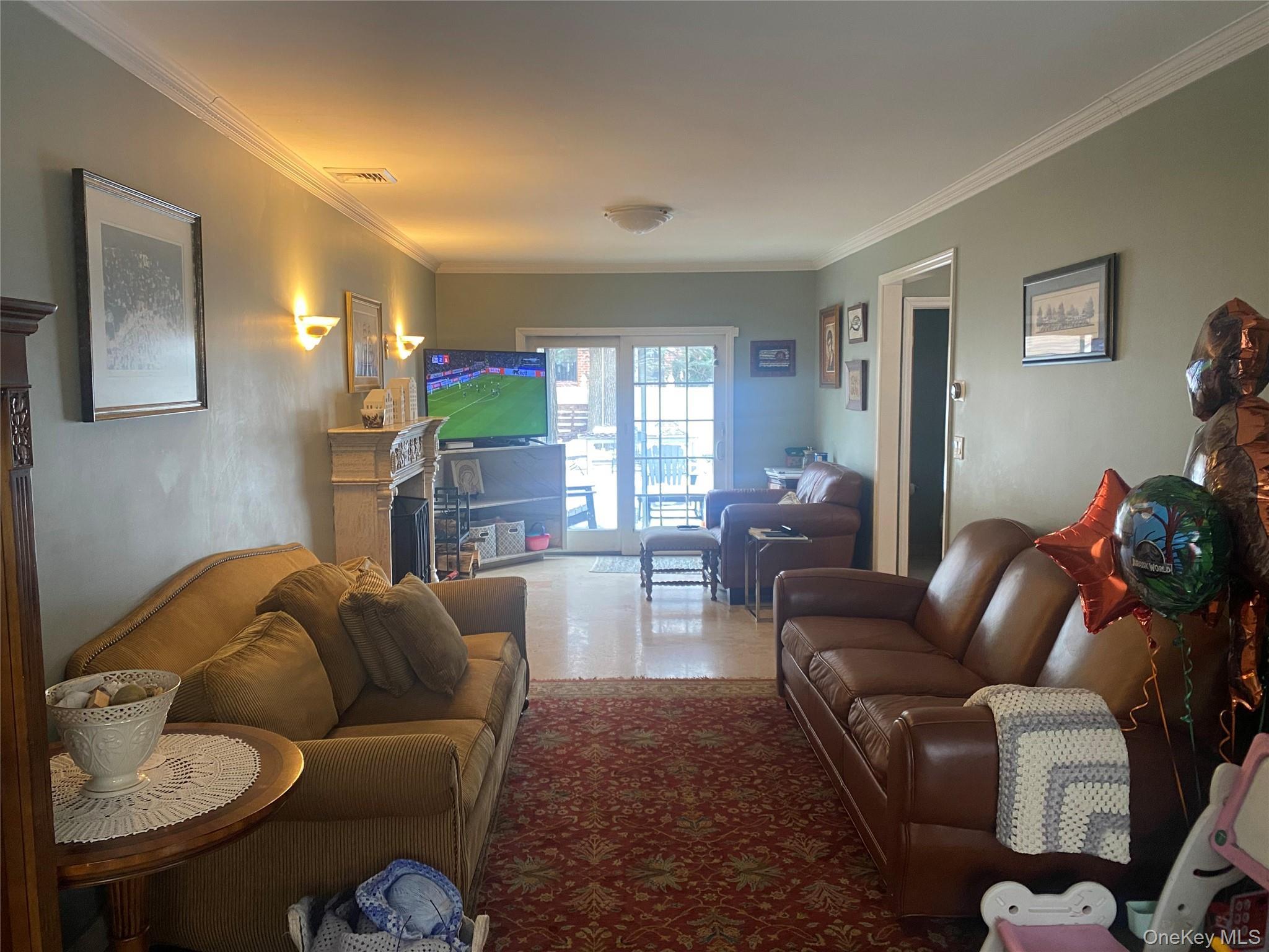 Single Family 184th  Queens, NY 11365, MLS-962261-29