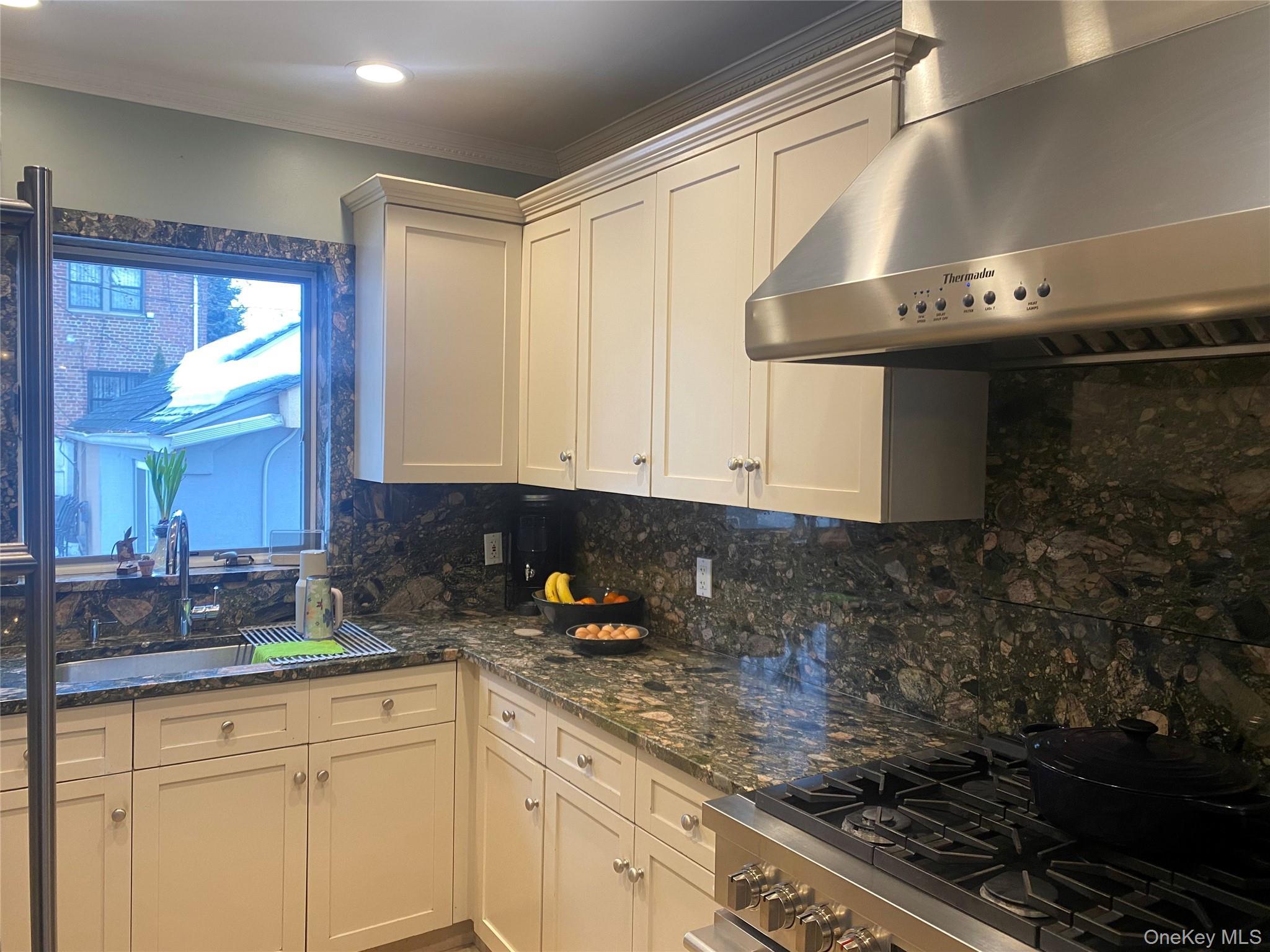 Single Family 184th  Queens, NY 11365, MLS-962261-35