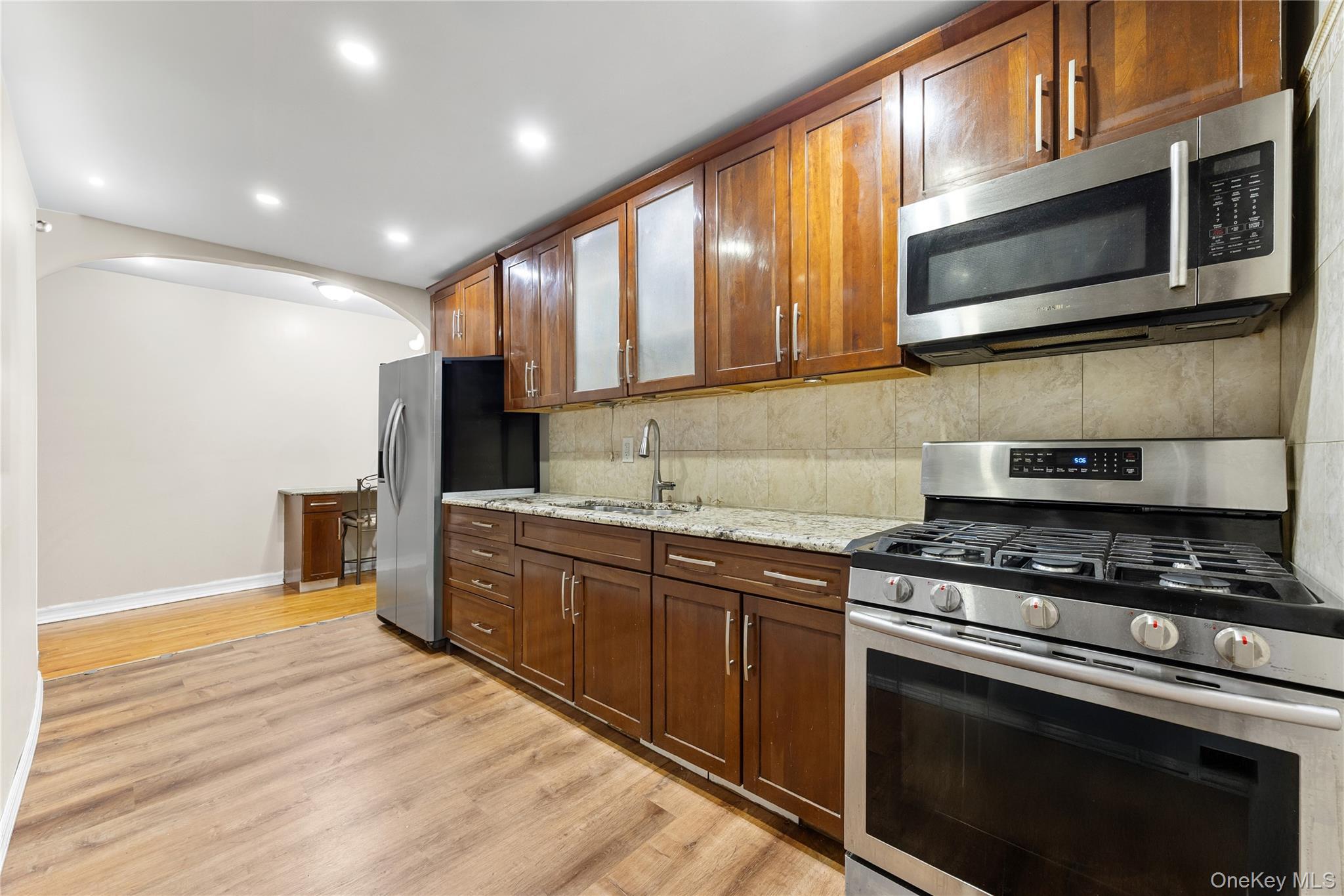 Coop Longfellow  Bronx, NY 10460, MLS-962269-14